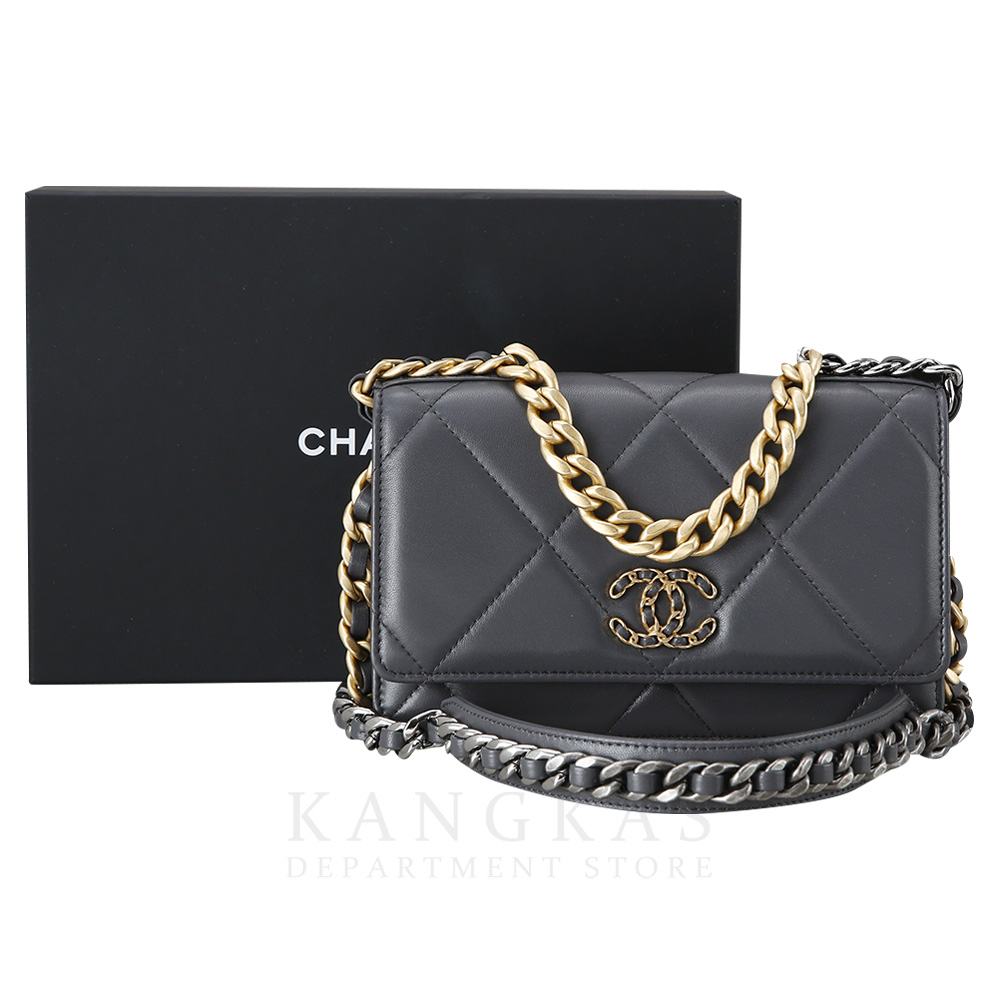 CHANEL(USED)K샤넬 19 WOC @@@