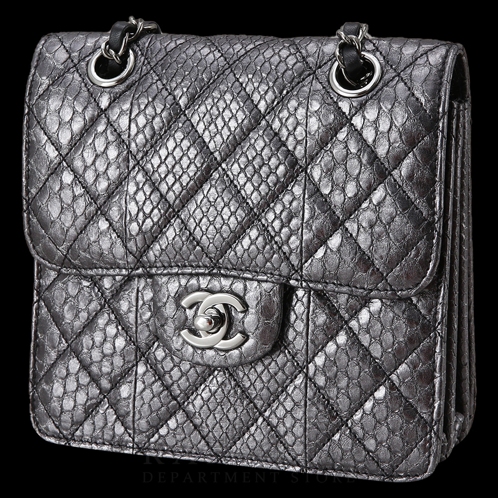 CHANEL(USED)샤넬 시즌 파이톤 미니 체인백