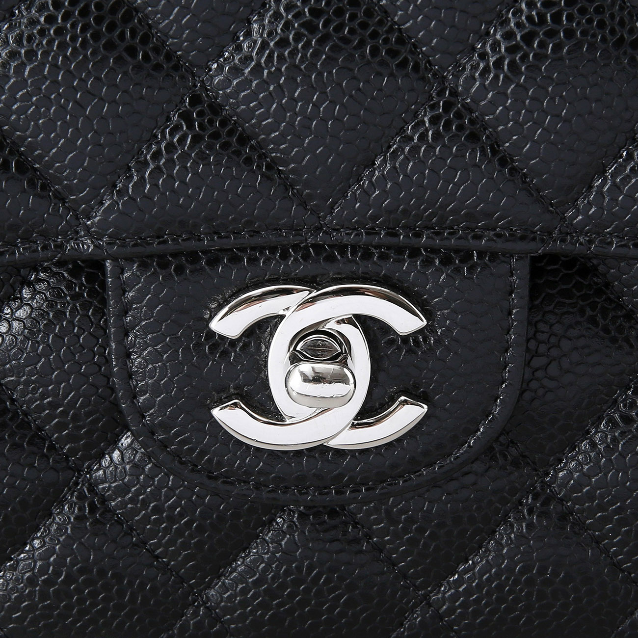 CHANEL(USED)샤넬 캐비어 클래식 미듐 플랩백