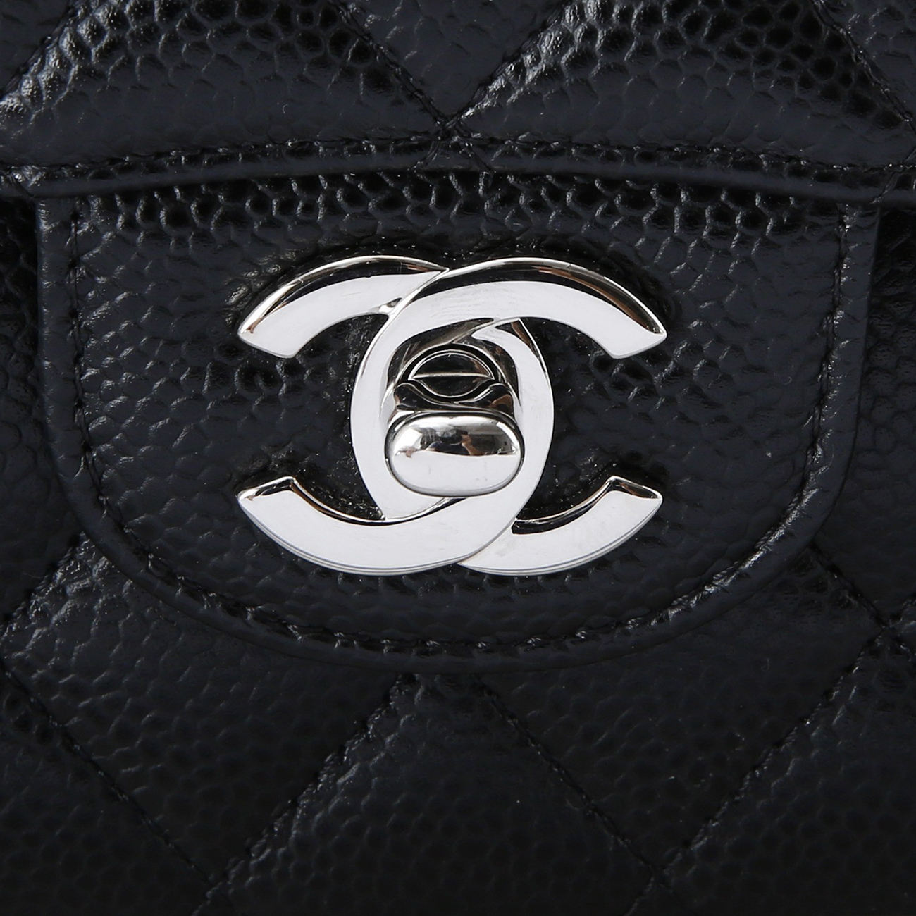 CHANEL(USED)샤넬 캐비어 클래식 미듐 플랩백