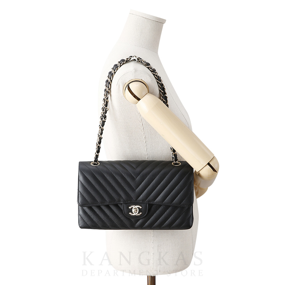 CHANEL(USED)샤넬 클래식 캐비어 쉐브론 미듐 블랙