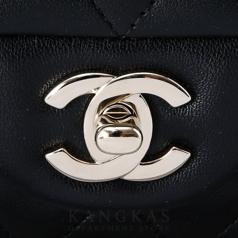 CHANEL(USED)샤넬 시즌 체인 클래식 램스킨 뉴미니 @@@@@