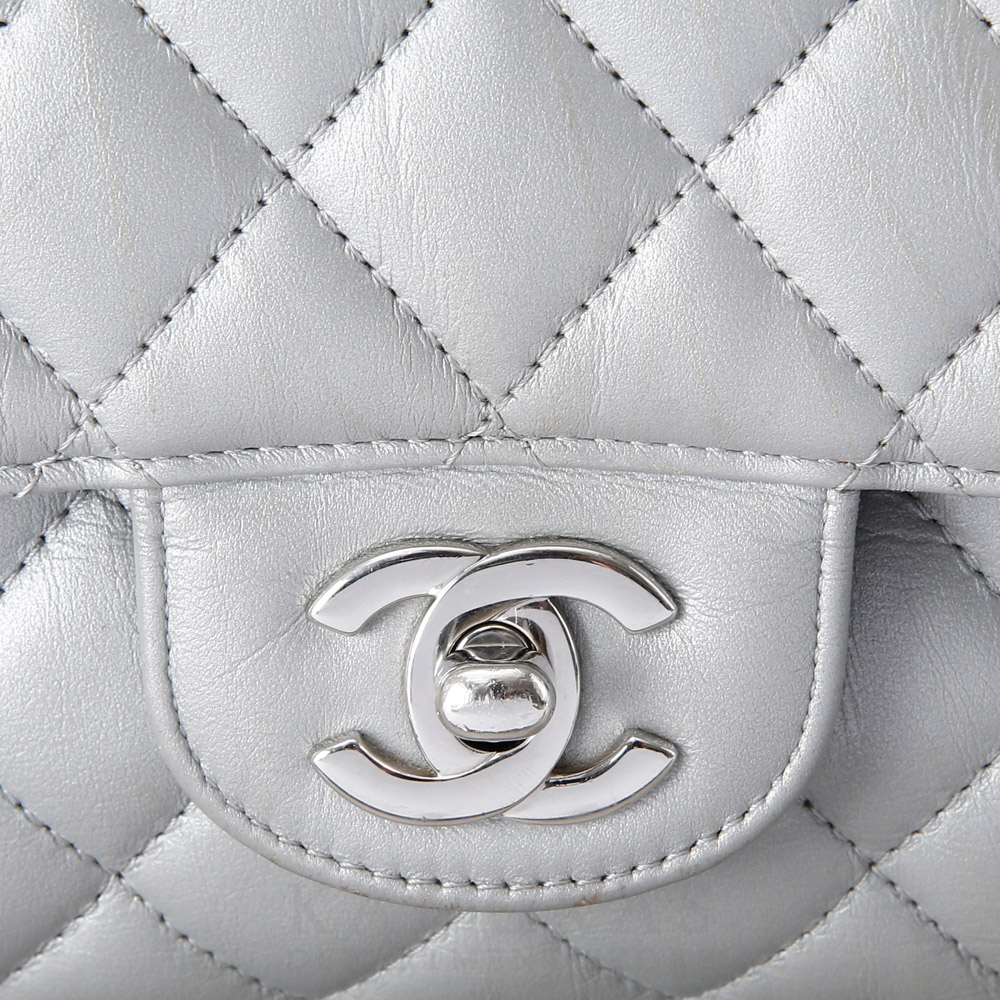 CHANEL(USED)샤넬 클래식 램스킨 미듐