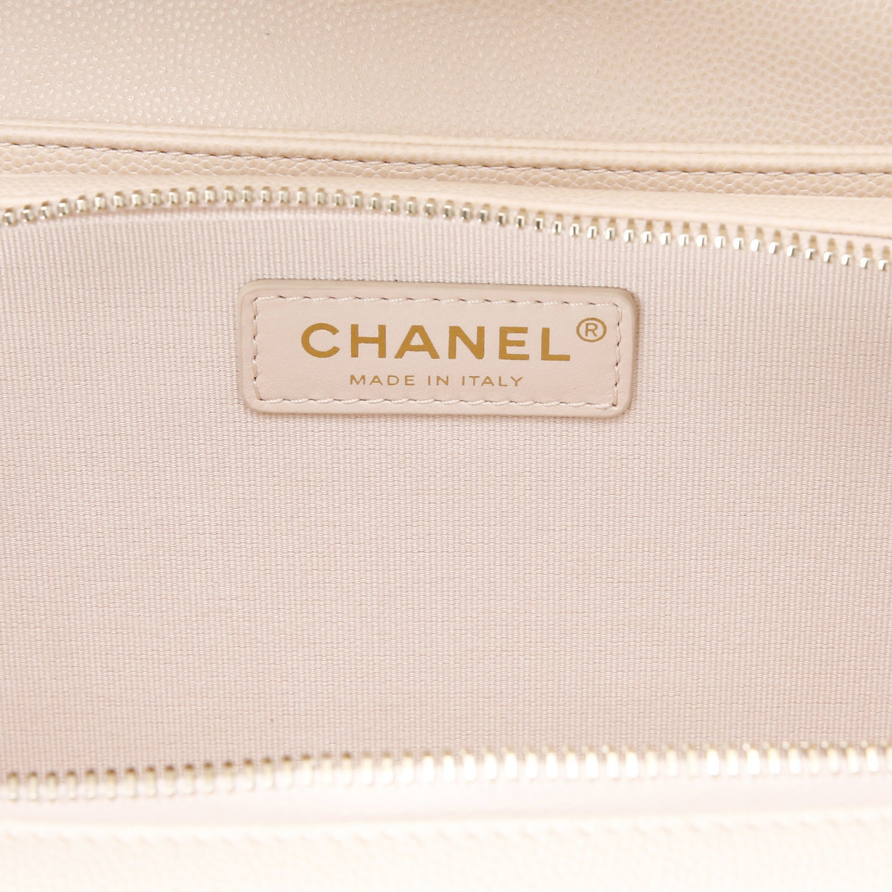 CHANEL(USED)샤넬 AS3003 시즌 크루즈 컬렉션 스몰 플랩백(핑크베이지)