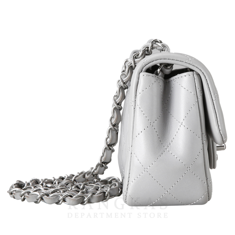 CHANEL(USED)샤넬 클래식 램스킨 뉴미니 그레이