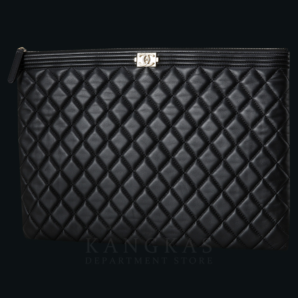 CHANEL(USED)샤넬 램스킨 보이샤넬 클러치 라지