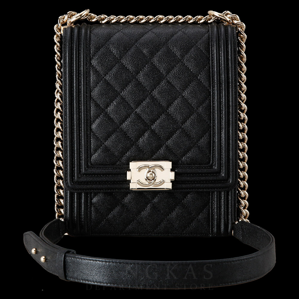 CHANEL(USED)샤넬 캐비어 보이샤넬 사첼백