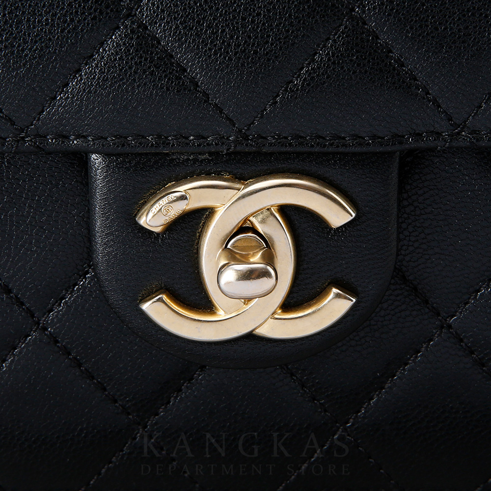 CHANEL(USED)샤넬 AS0584 시즌 진주 정사각 플랩 스퀘어백
