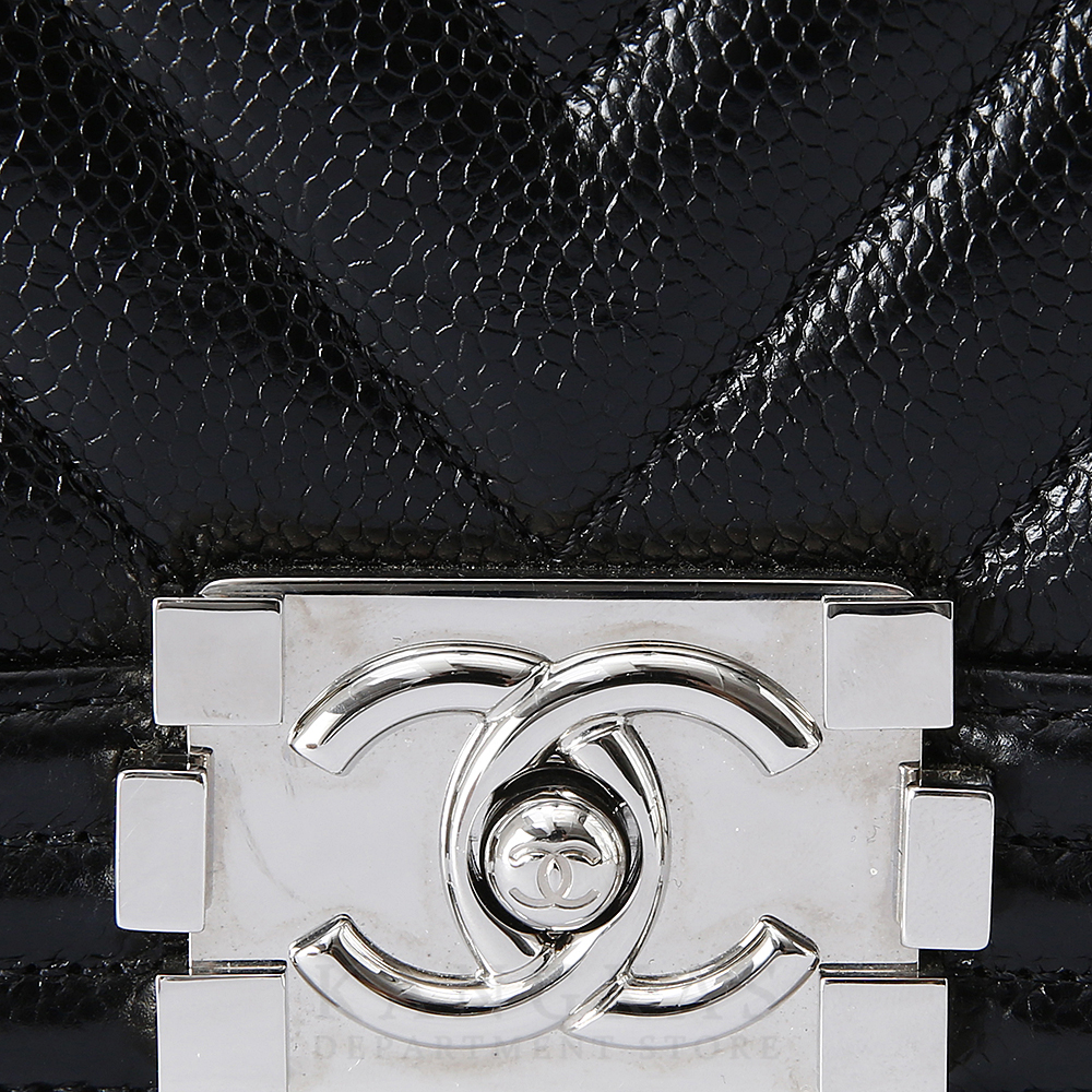 CHANEL(USED)샤넬 보이샤넬 쉐브론 미듐