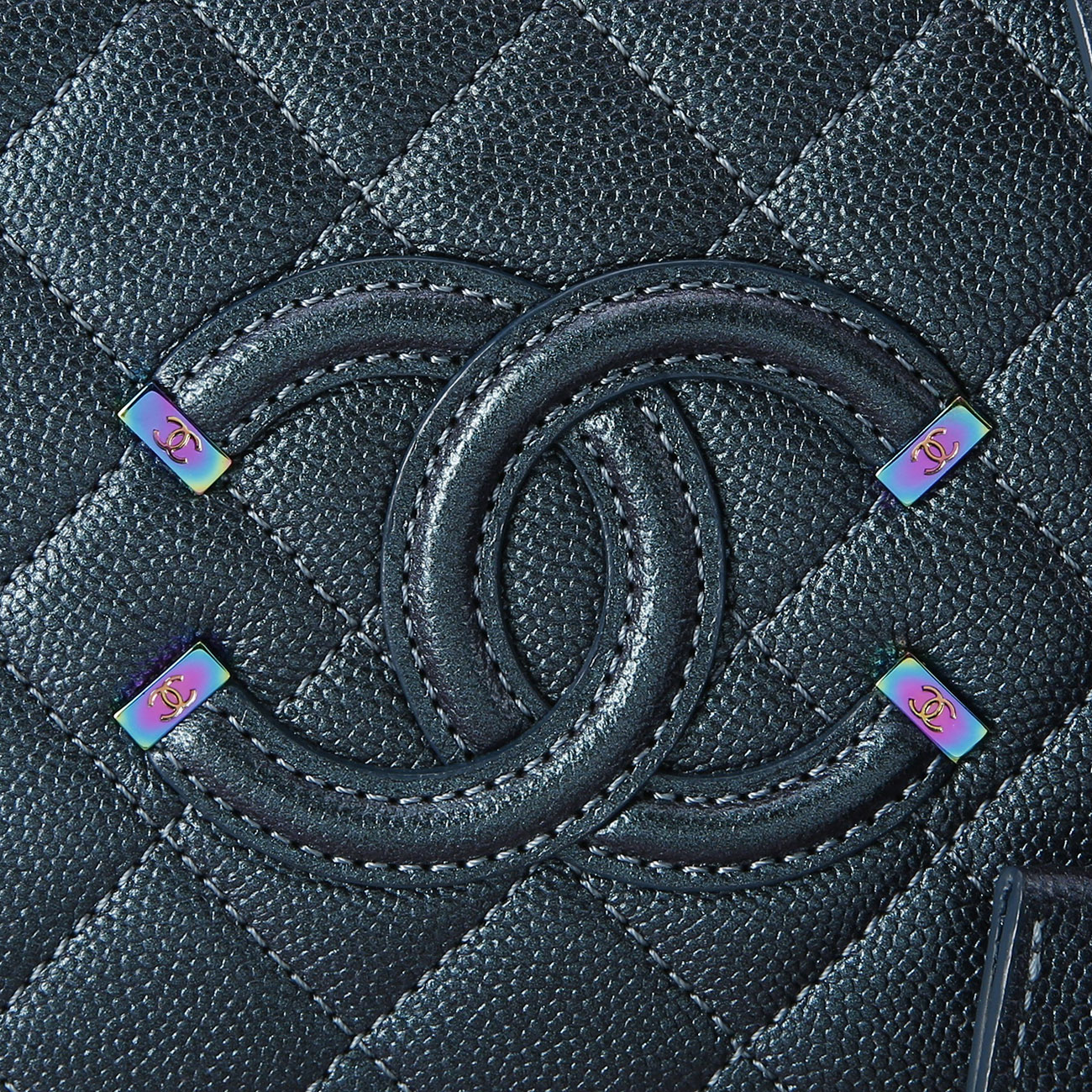 CHANEL(USED)샤넬 캐비어 코스메틱 미니 체인백