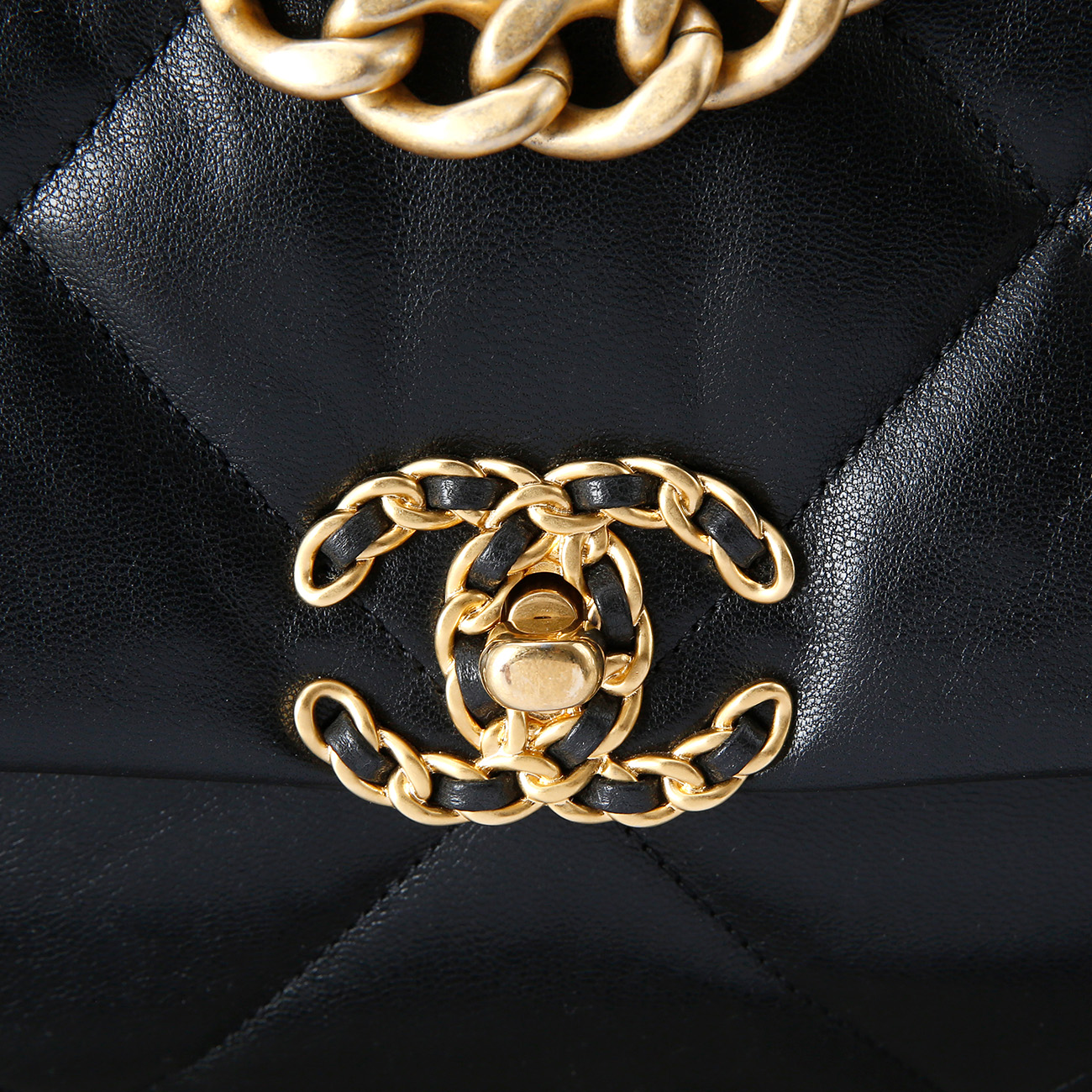 CHANEL(USED)샤넬 19백 미디움