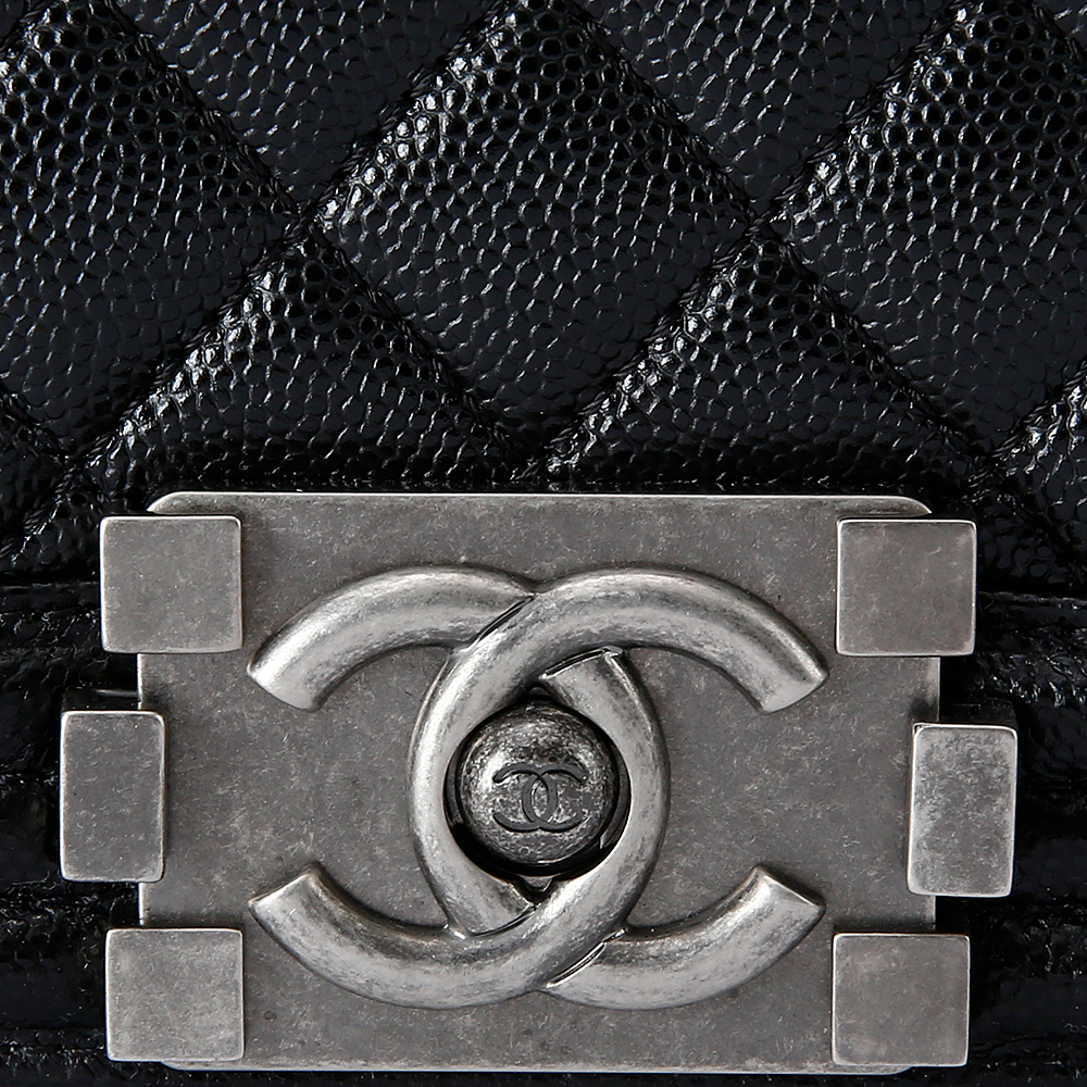 CHANEL(USED)샤넬 캐비어 보이샤넬 미듐