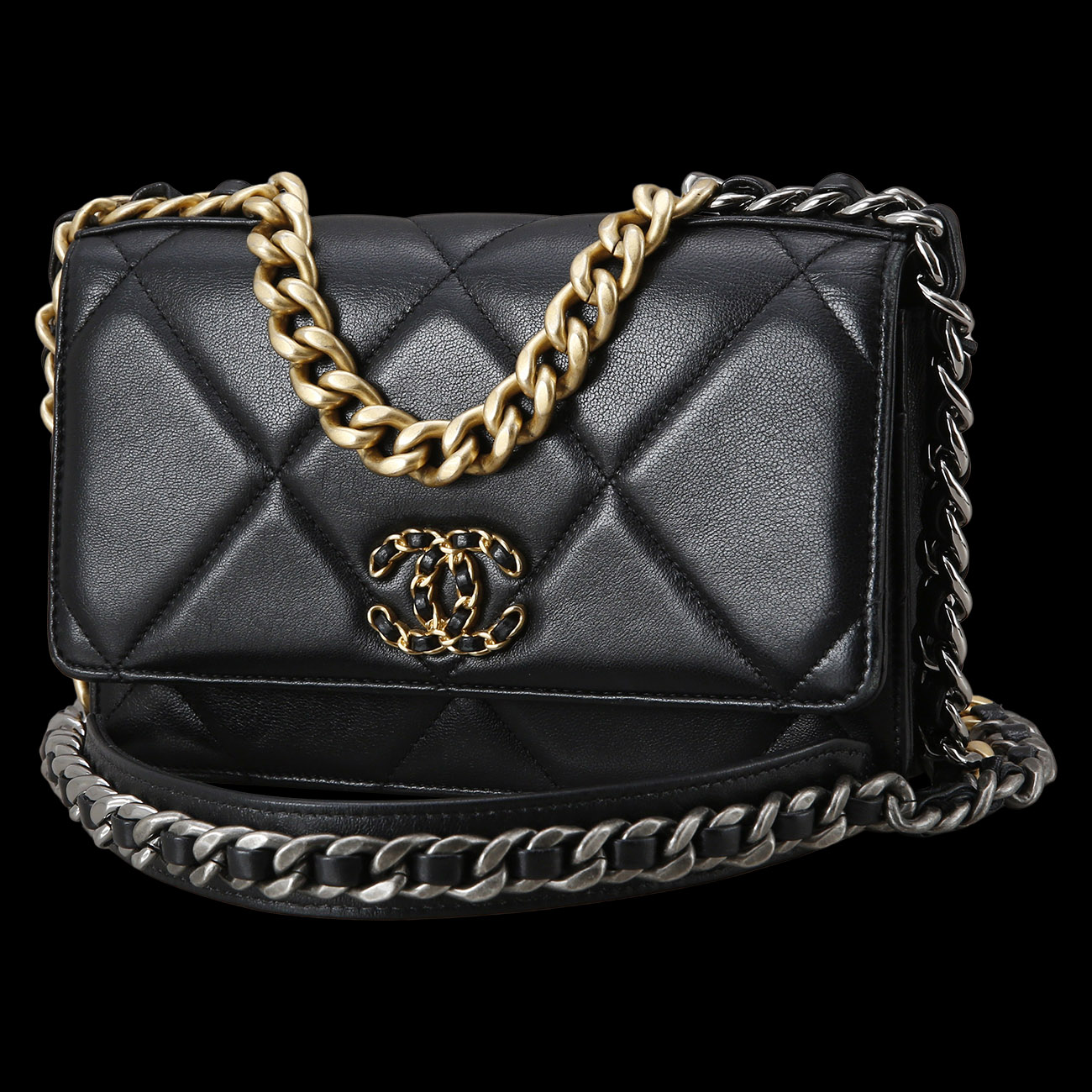 CHANEL(USED)샤넬 19 WOC