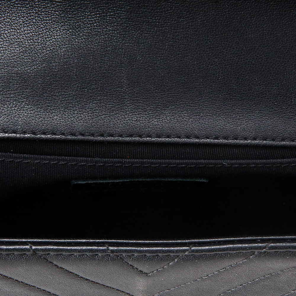 CHANEL(USED)샤넬 쉐브론 클래식 뉴미니