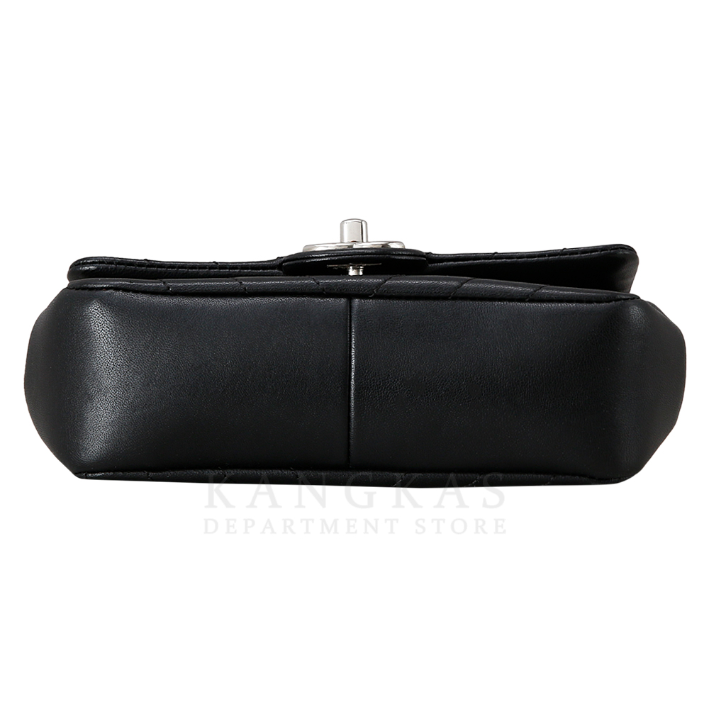 CHANEL(USED)샤넬 쉐브론 클래식 뉴미니