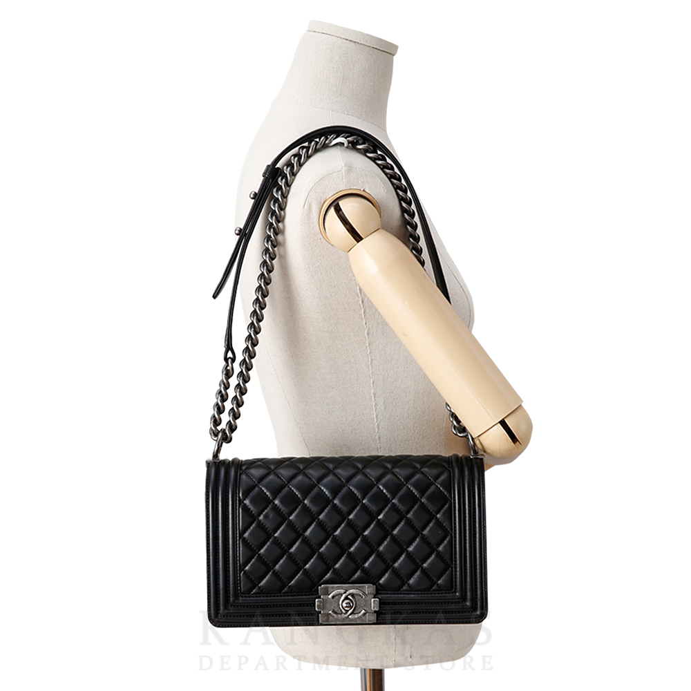 CHANEL(USED)샤넬 보이샤넬 램스킨 미듐