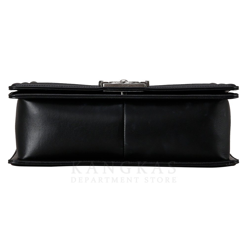 CHANEL(USED)샤넬 보이샤넬 램스킨 미듐