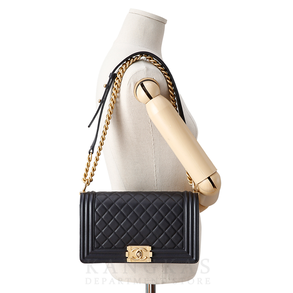 CHANEL(USED)샤넬 램스킨 보이샤넬 미듐