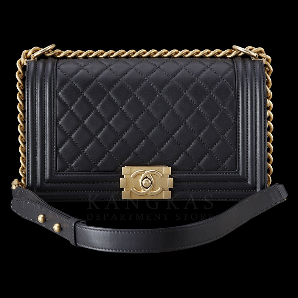 CHANEL(USED)샤넬 램스킨 보이샤넬 미듐