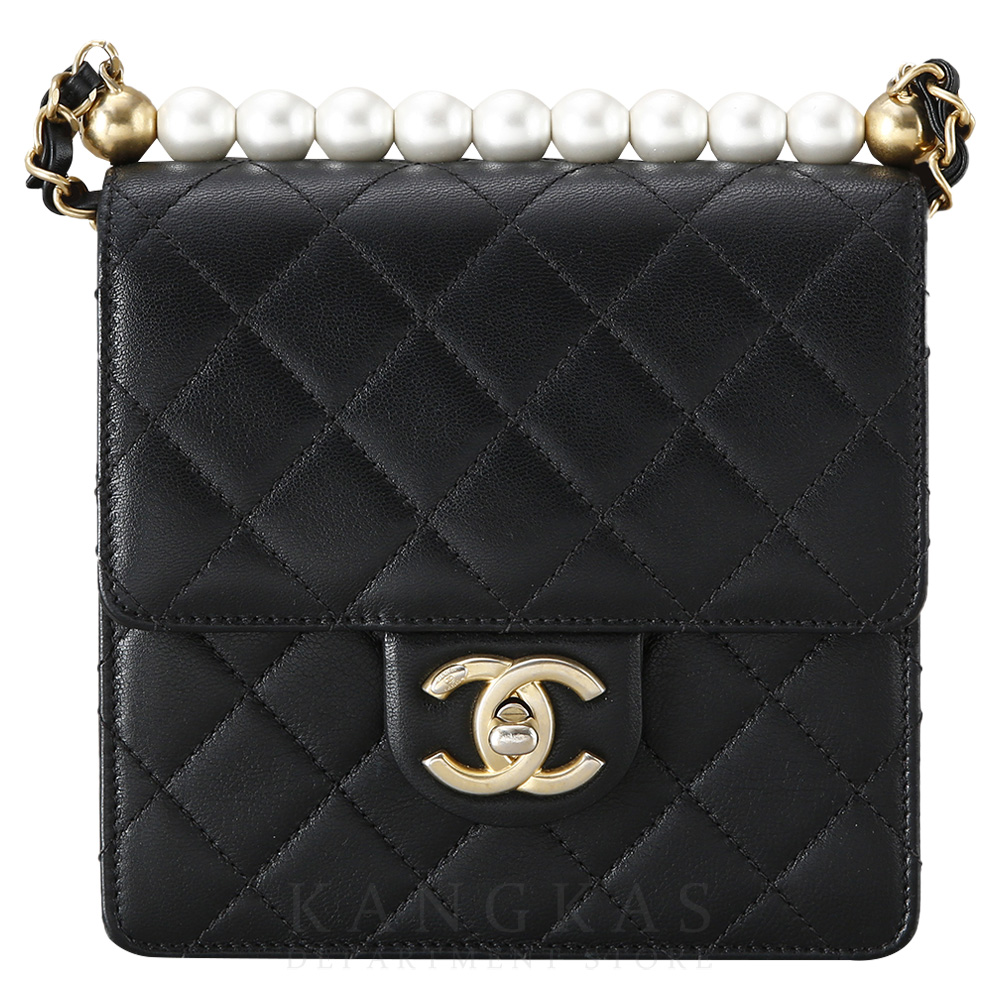 CHANEL(USED)샤넬 AS0584 시즌 진주 장식 정사각 플랩백