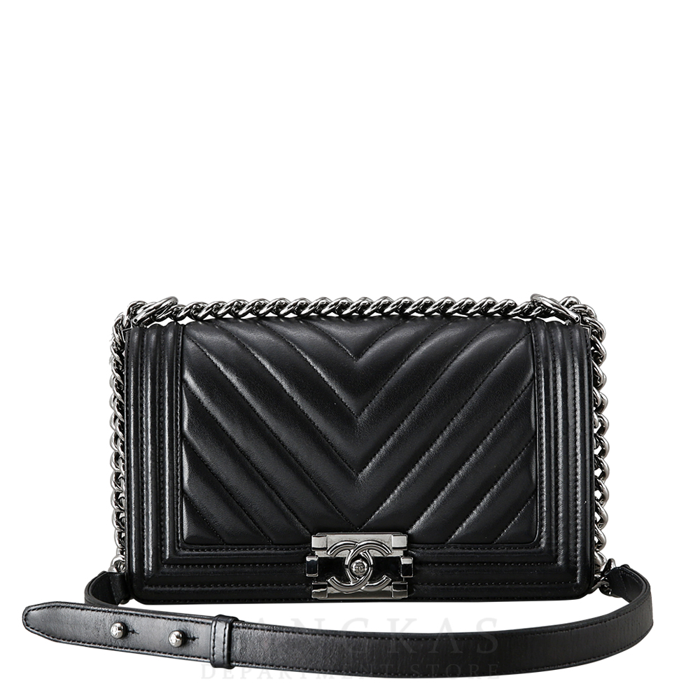 CHANEL(USED)샤넬 램스킨 쉐브론 보이샤넬 미듐