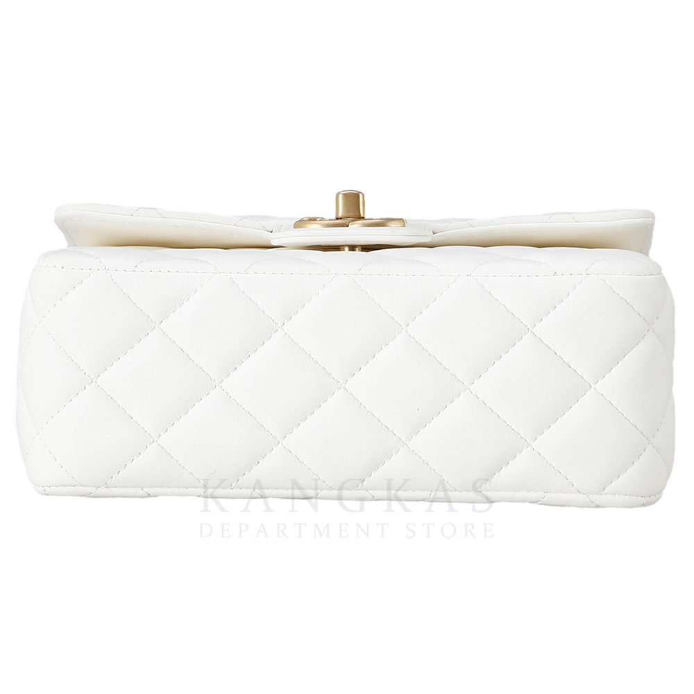 CHANEL(USED)샤넬 시즌 참 체인 플랩백