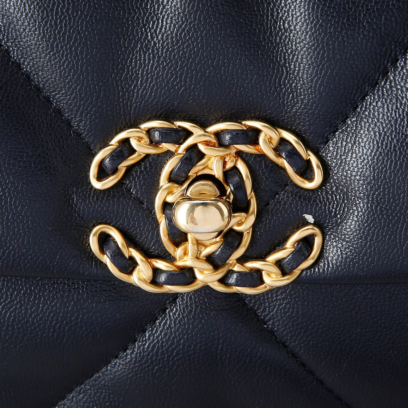 CHANEL(USED)샤넬 AS1160  19 스몰 플랩백