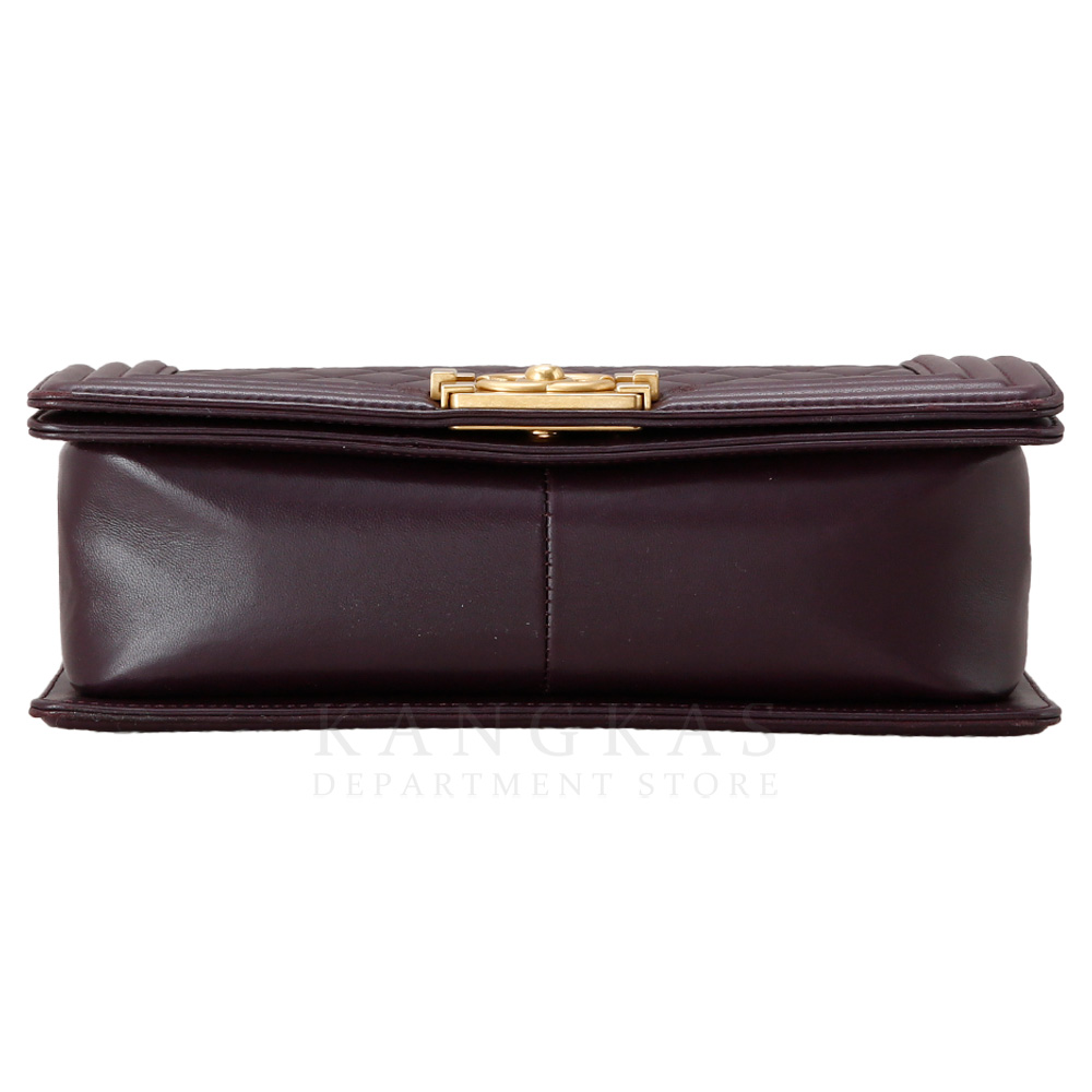CHANEL(USED)샤넬 램스킨 보이샤넬 미듐 플랩백