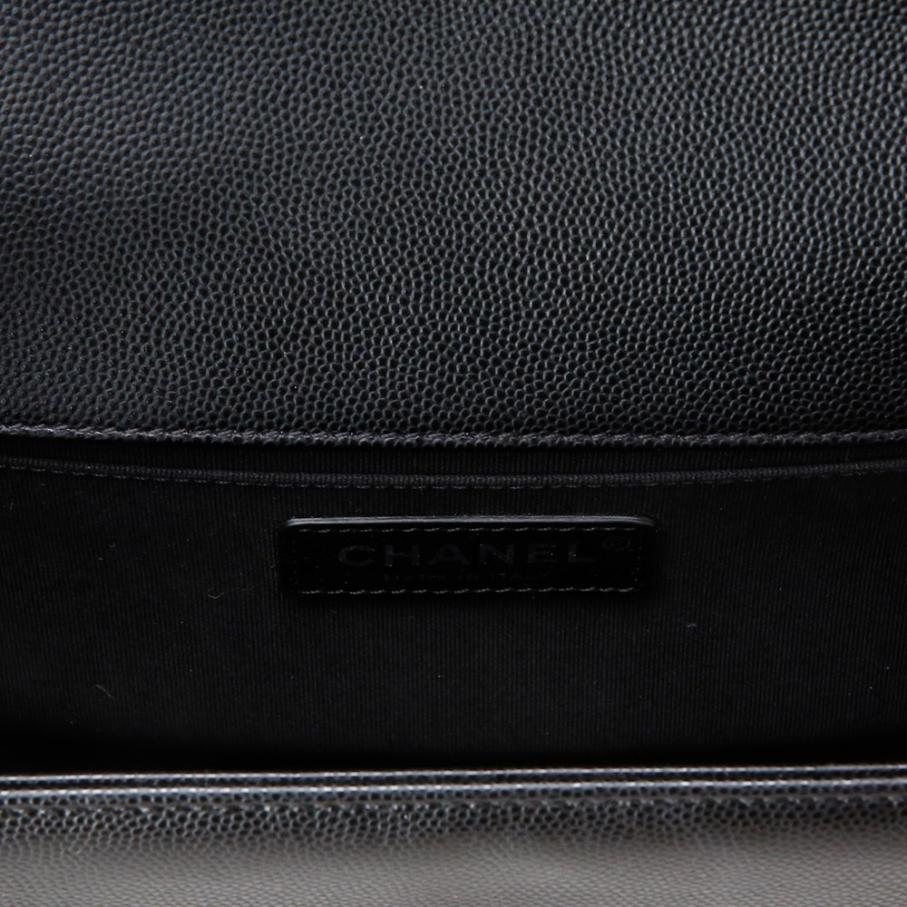 CHANEL(USED)샤넬 캐비어 보이샤넬 미듐 플랩백