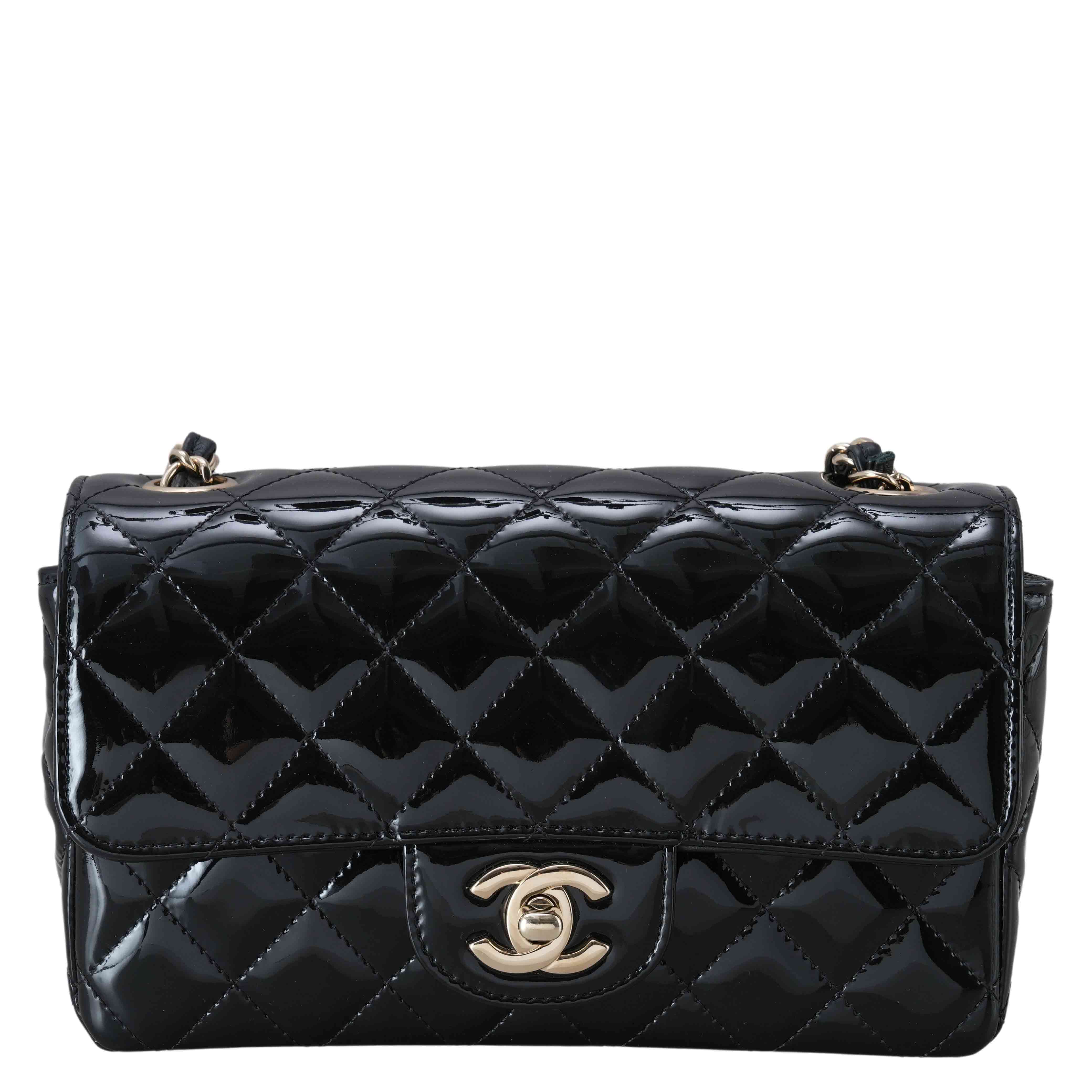 CHANEL(USED)샤넬 A69900 클래식 페이던트 뉴미니 크로스백