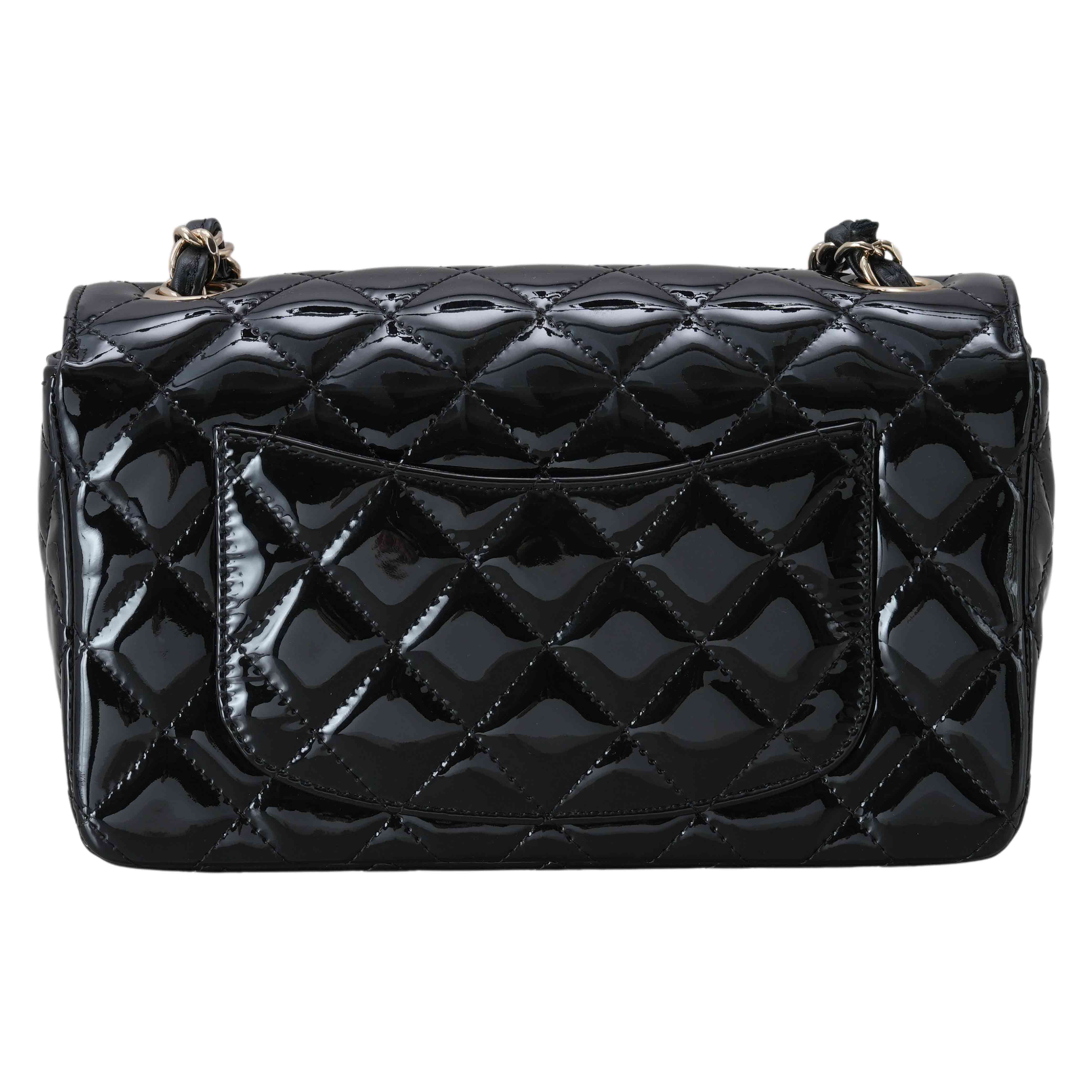 CHANEL(USED)샤넬 A69900 클래식 페이던트 뉴미니 크로스백