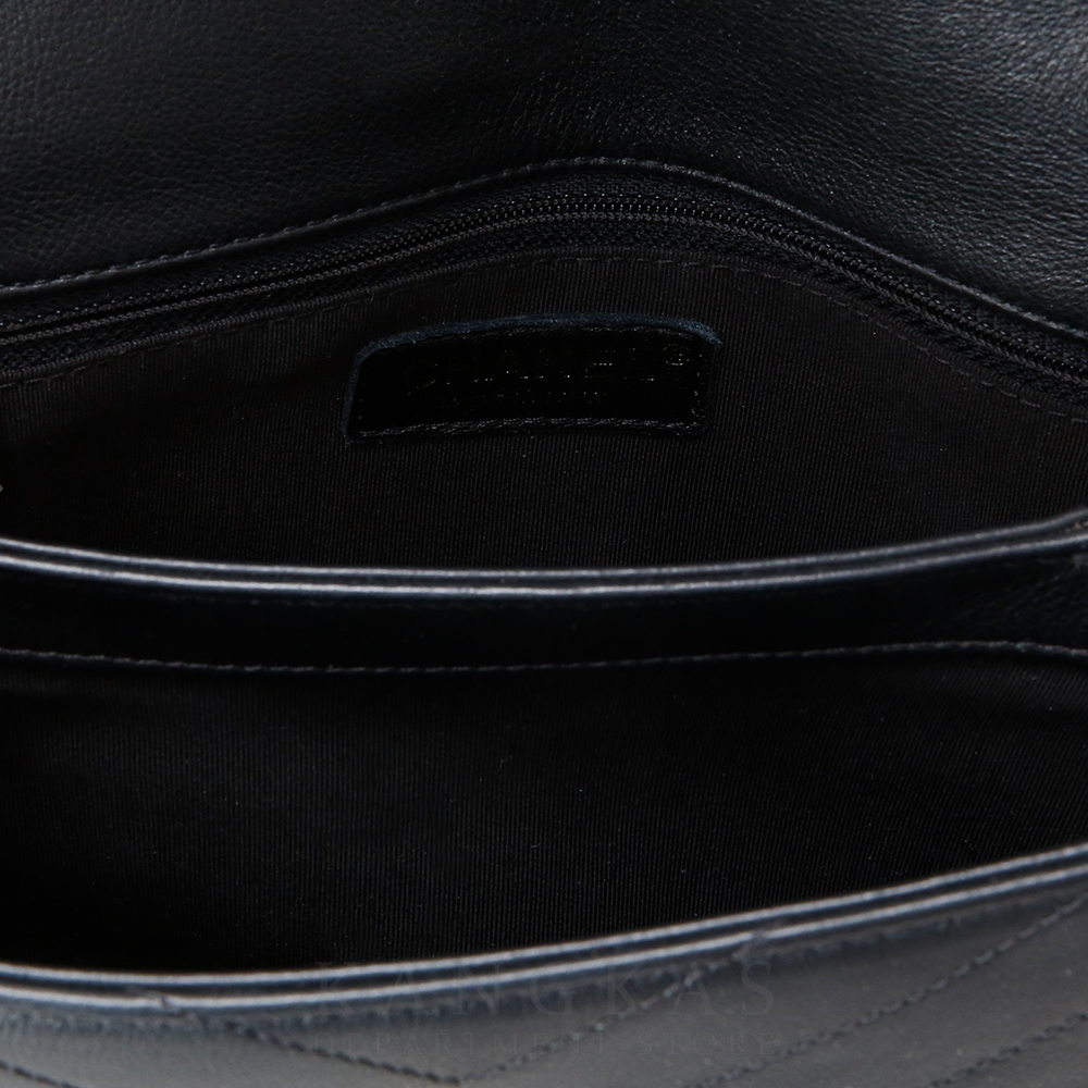 CHANEL(USED)샤넬 A57147 쉐브론 플랩백