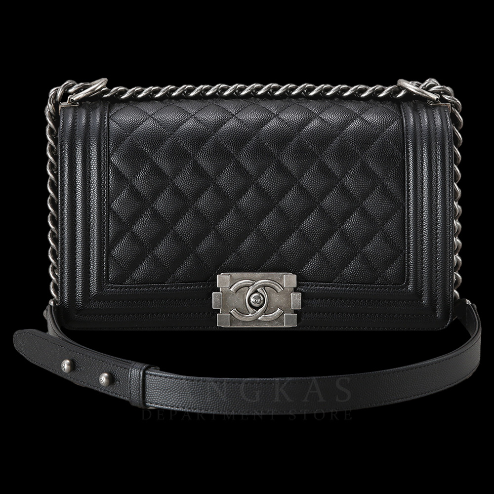 CHANEL(USED)샤넬 캐비어 보이샤넬 미듐 플랩백