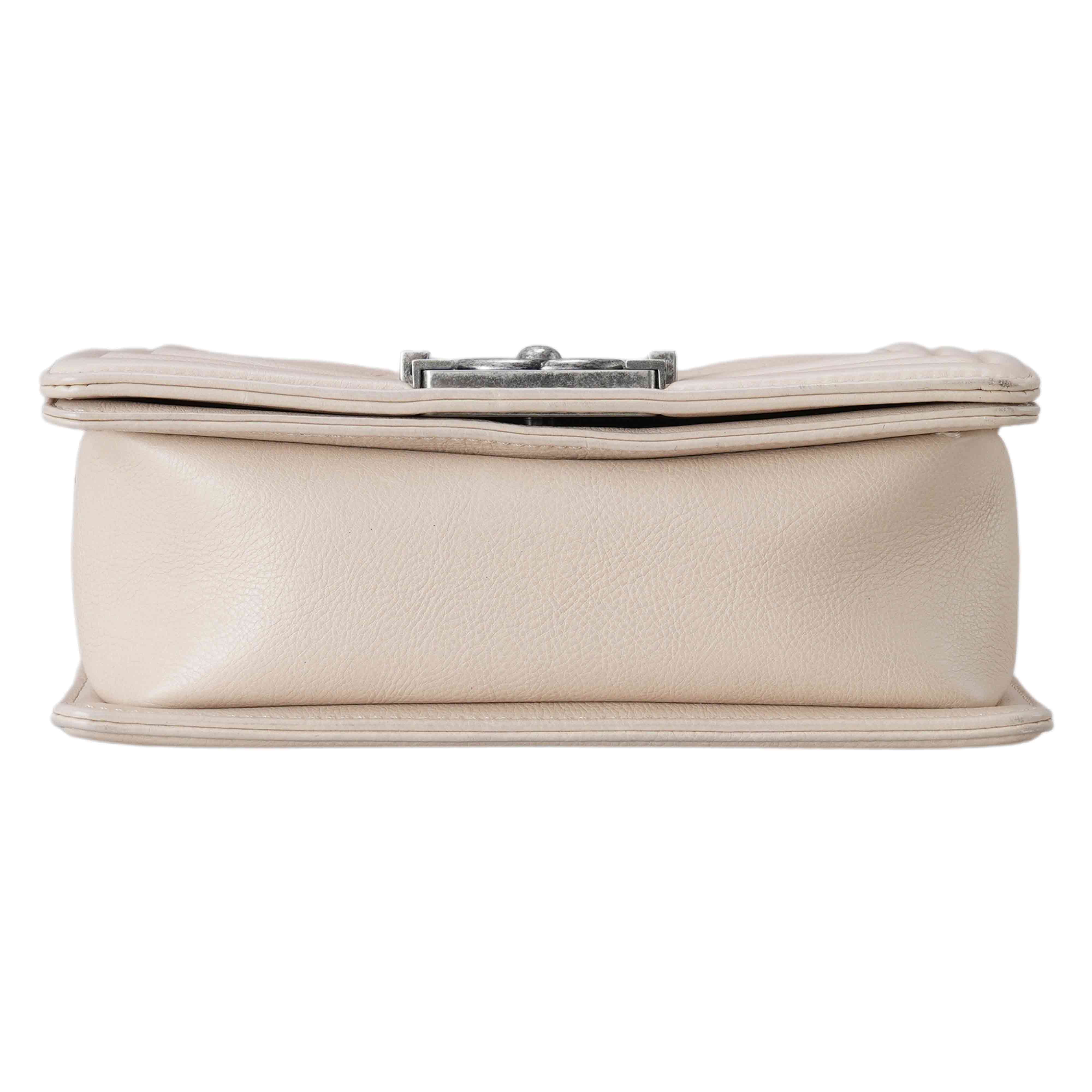 CHANEL(USED)샤넬 시즌 보이샤넬 스몰