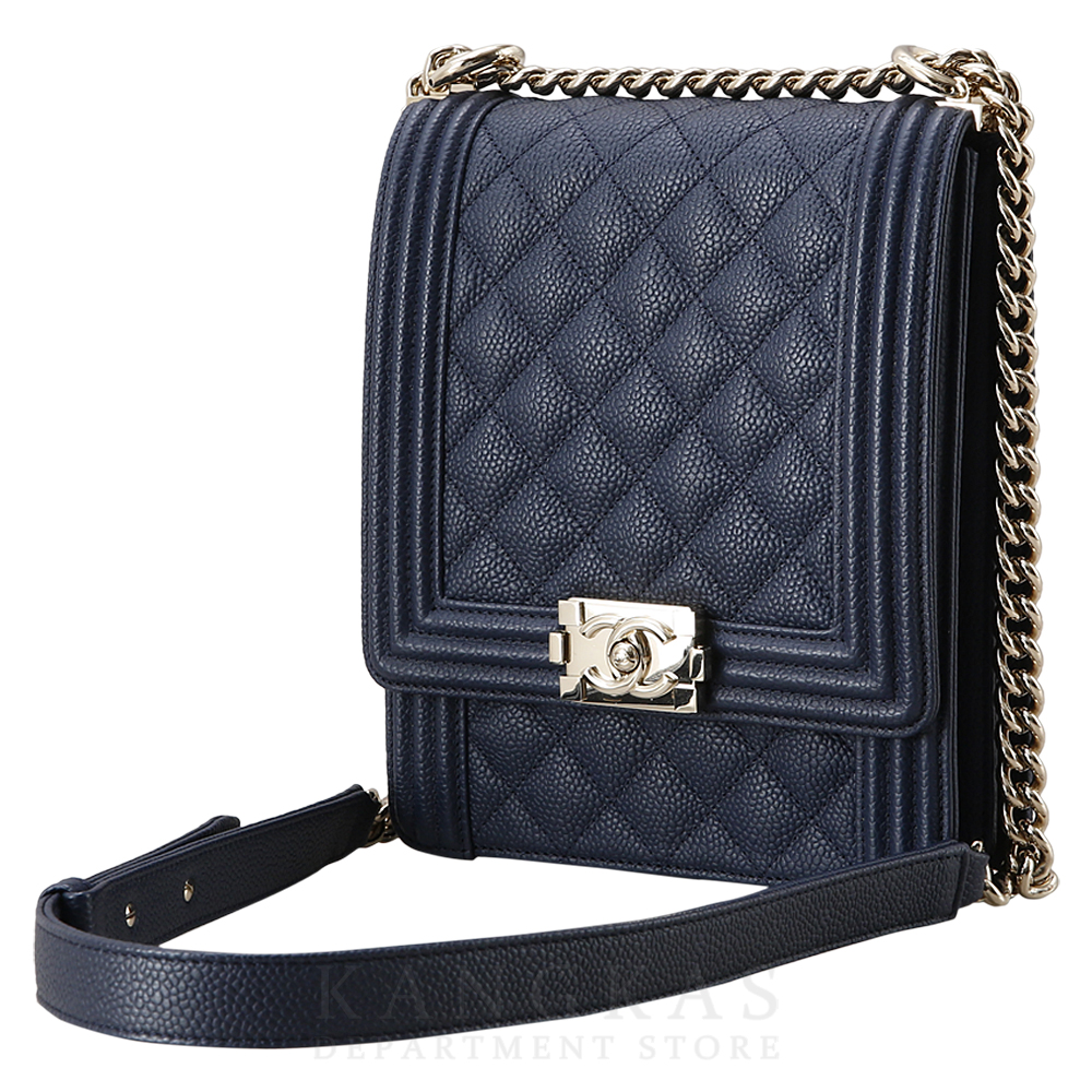CHANEL(USED)샤넬 AS0130 캐비어 보이샤넬 플랩백