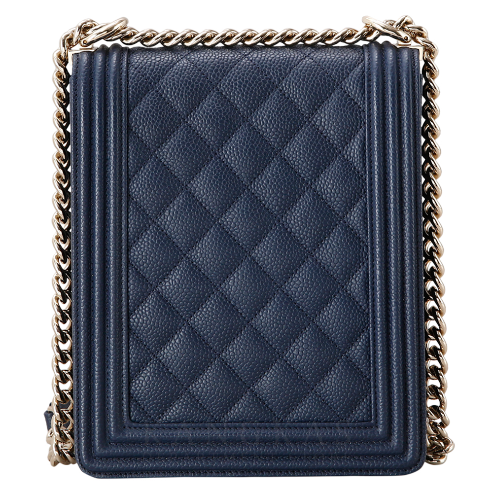 CHANEL(USED)샤넬 AS0130 캐비어 보이샤넬 플랩백