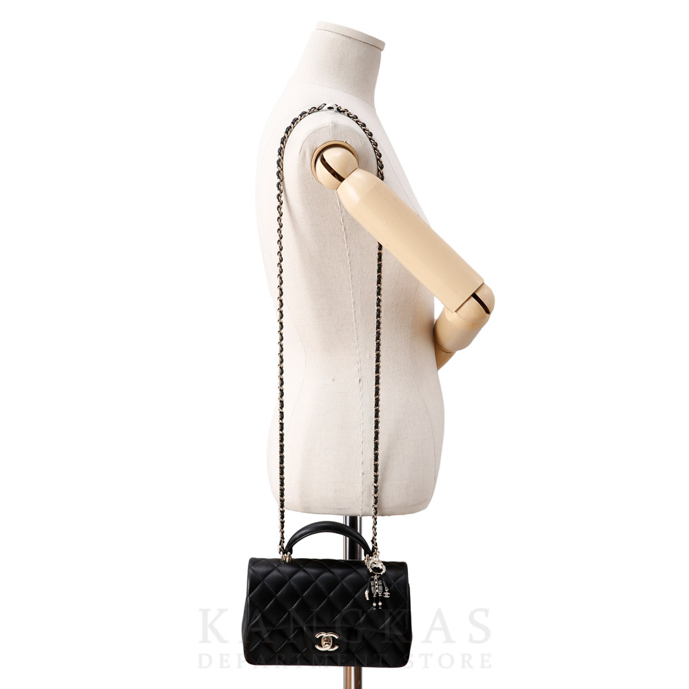 CHANEL(USED)샤넬 AS2431 뉴미니 탑핸들백