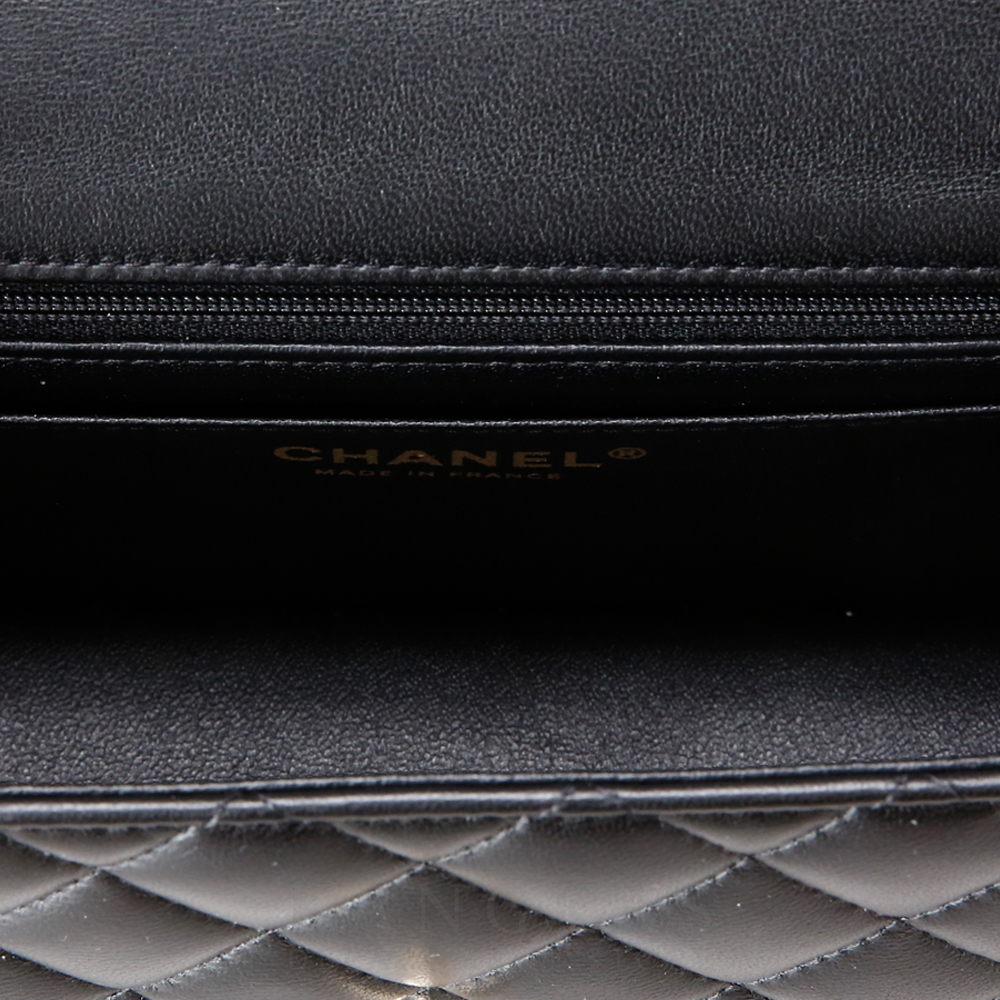 CHANEL(USED)샤넬 AS2431 뉴미니 탑핸들백
