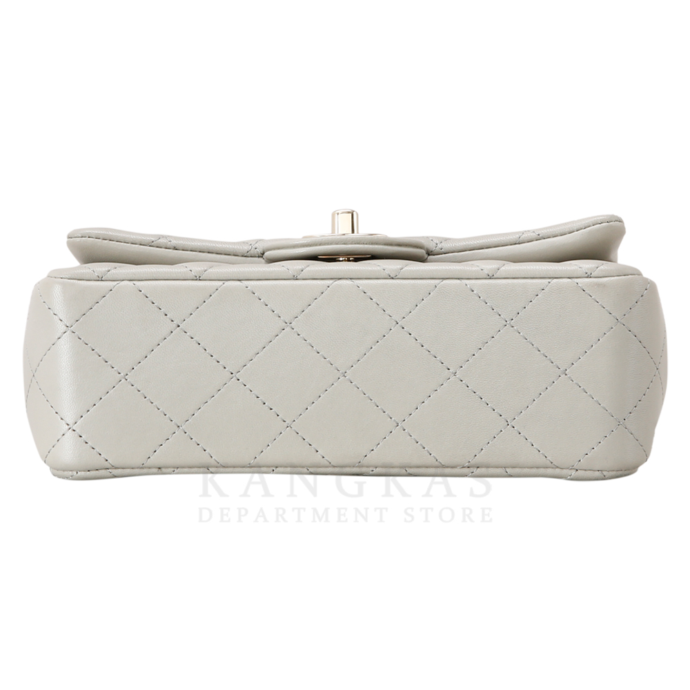 CHANEL(USED)샤넬 A69900 램스킨 클래식 뉴미니 크로스백