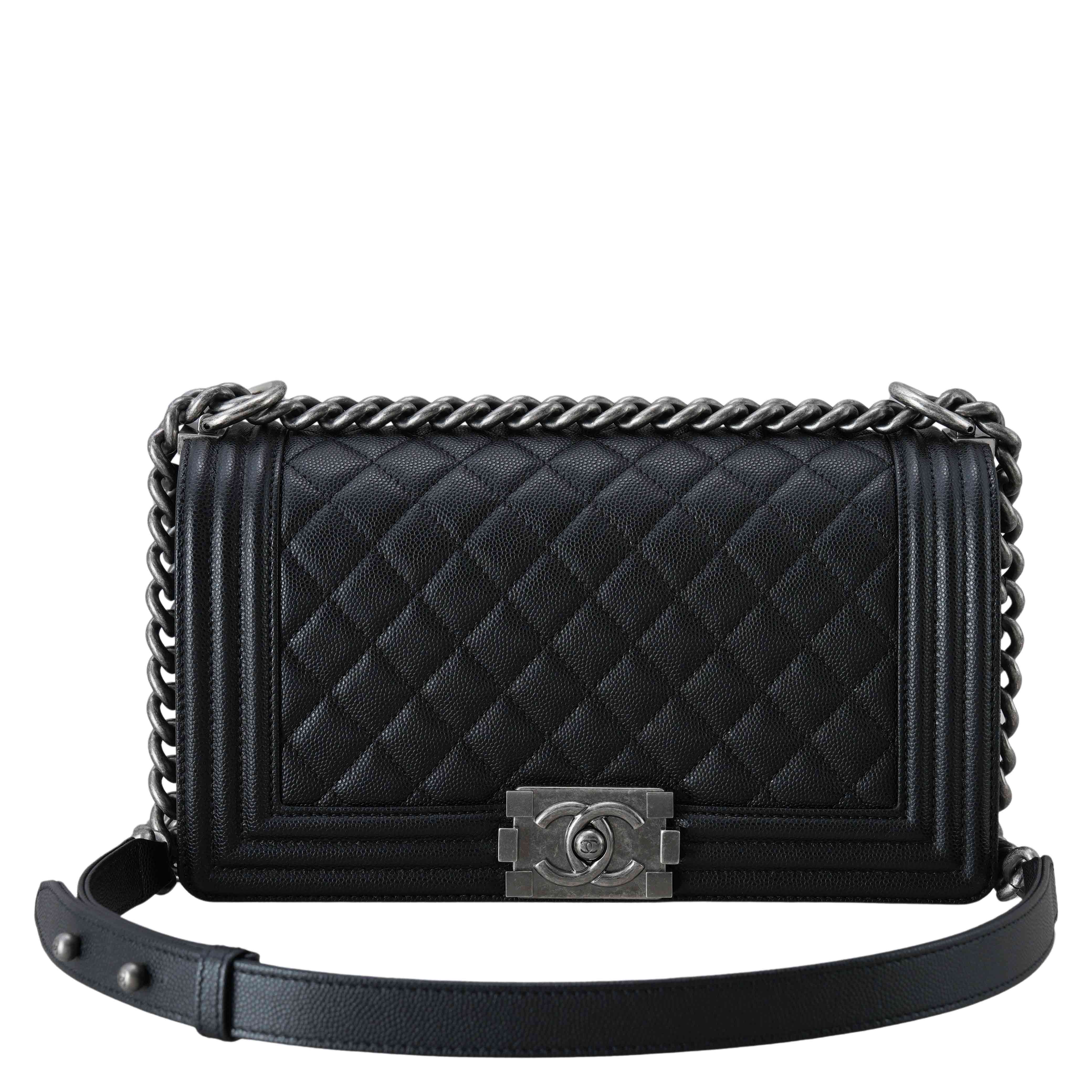 CHANEL(USED)샤넬 캐비어 보이샤넬 미듐 플랩백