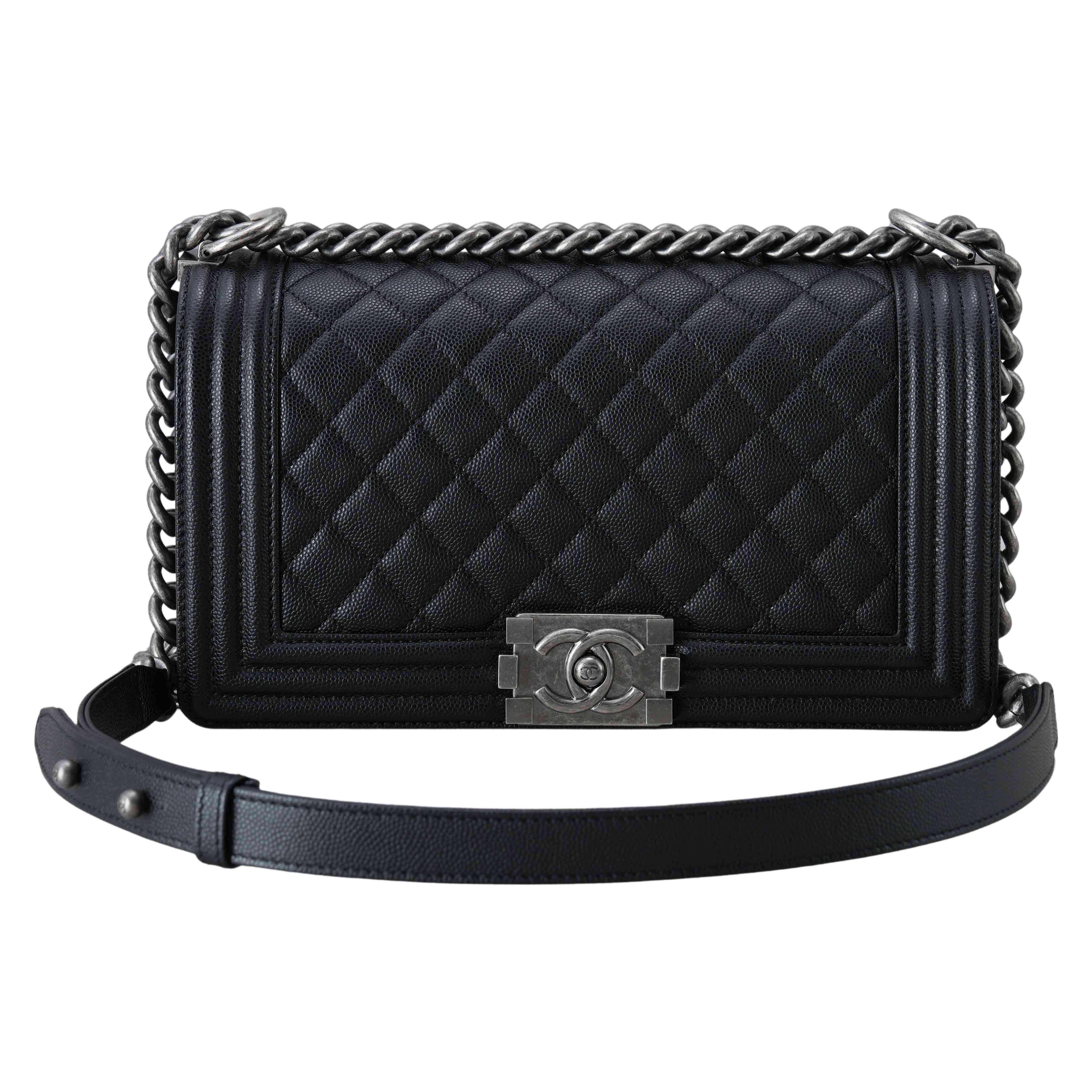 CHANEL(USED)샤넬 캐비어 보이샤넬 미듐 플랩백