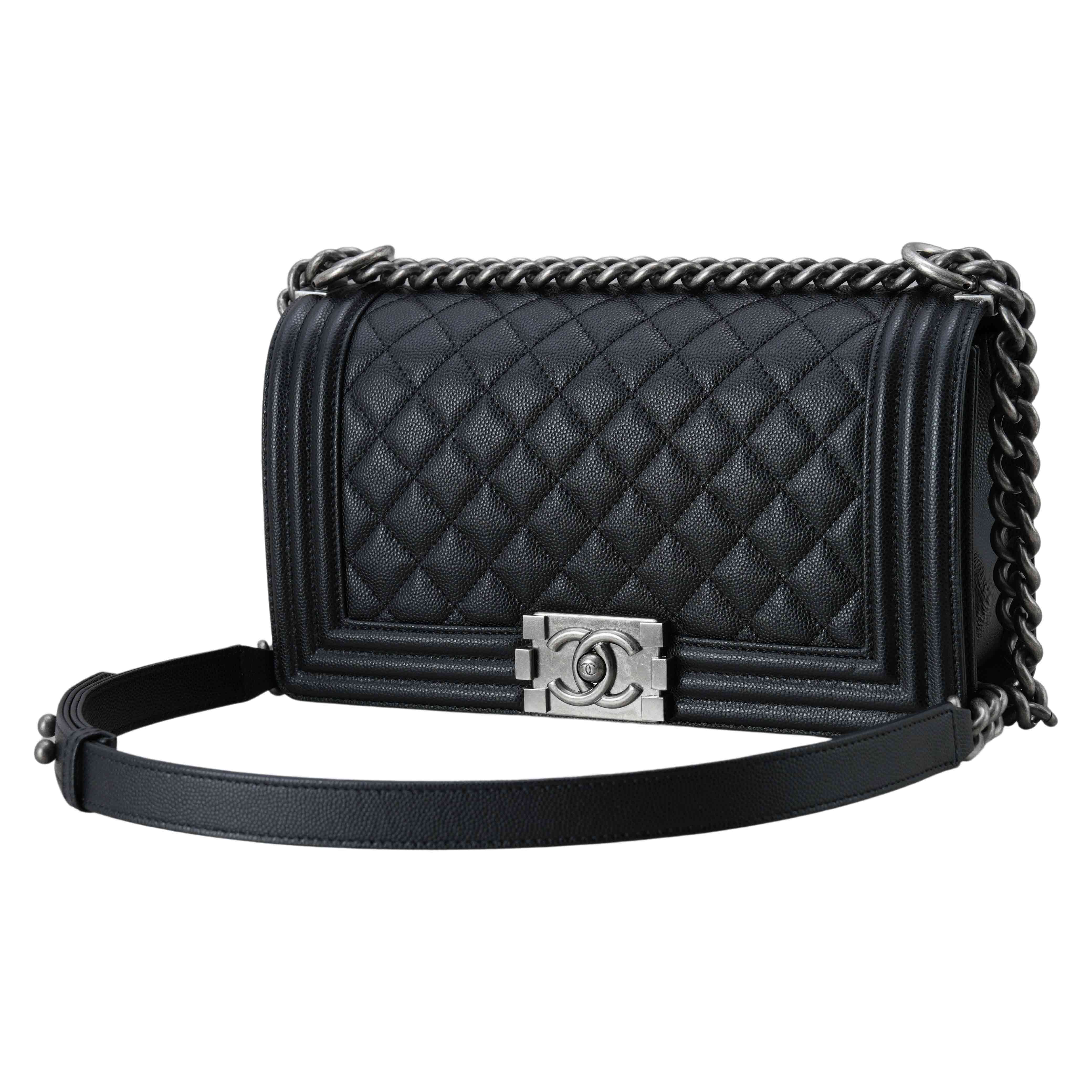 CHANEL(USED)샤넬 캐비어 보이샤넬 미듐 플랩백