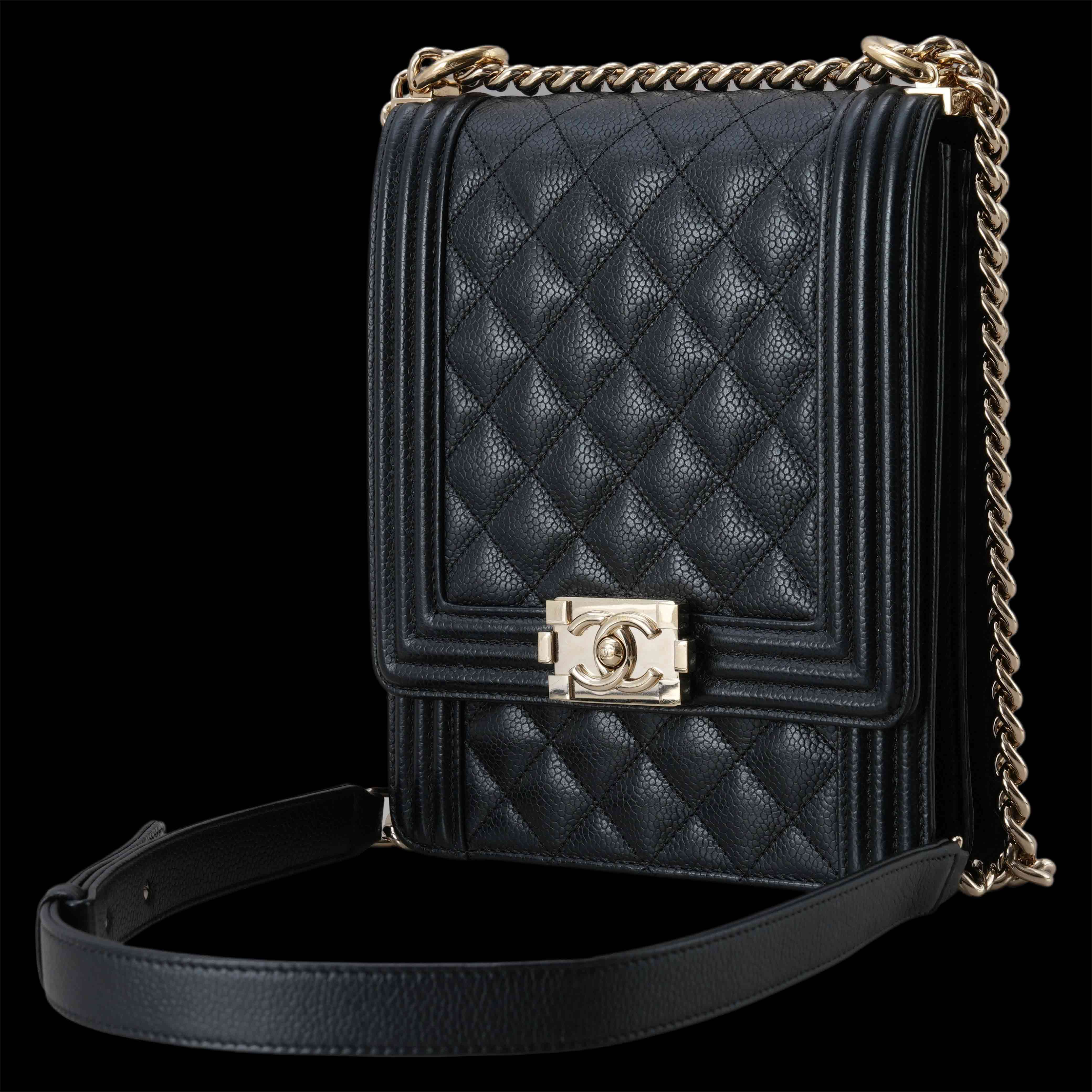 CHANEL(USED)샤넬 보이샤넬 사첼 플랩백