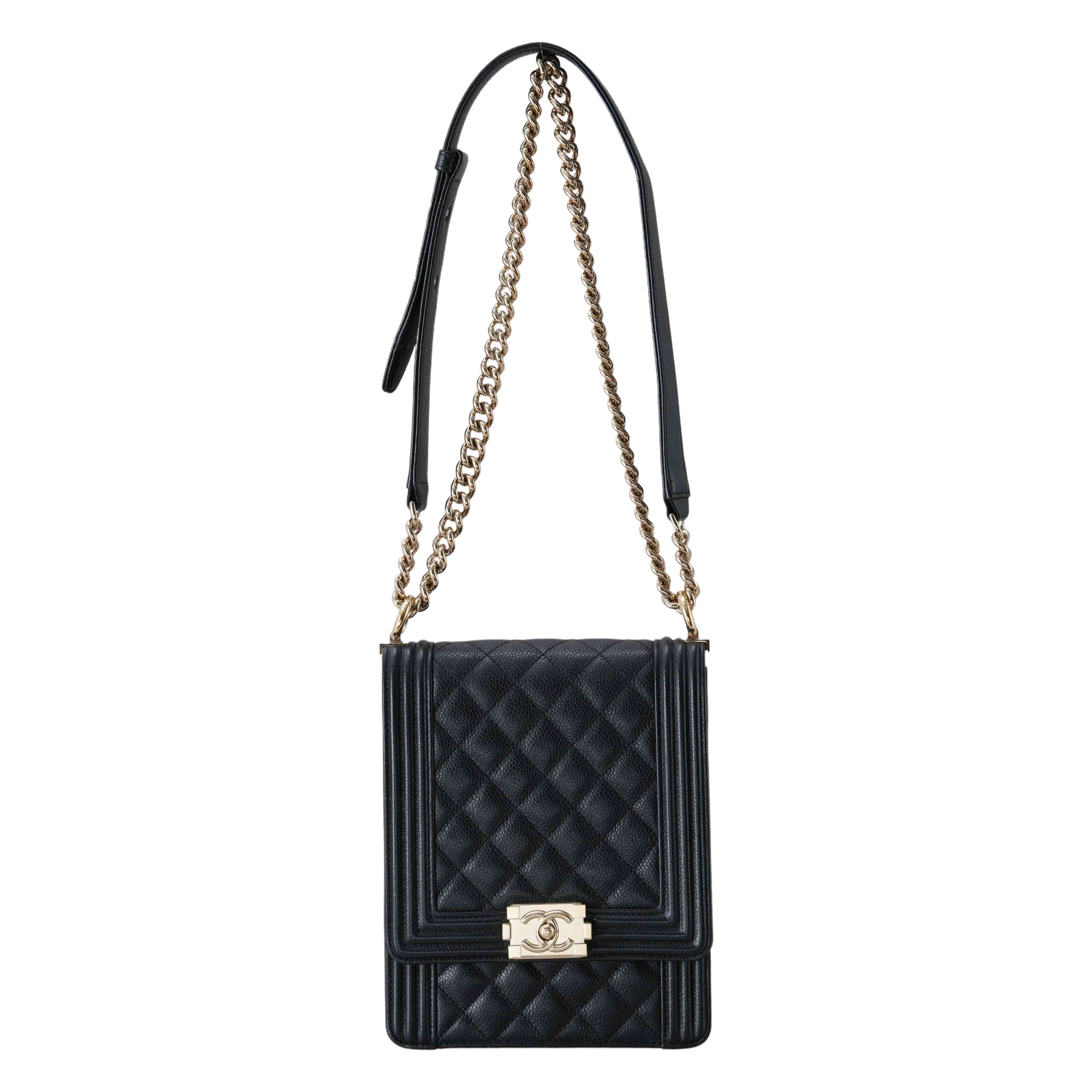 CHANEL(USED)샤넬 보이샤넬 사첼 플랩백