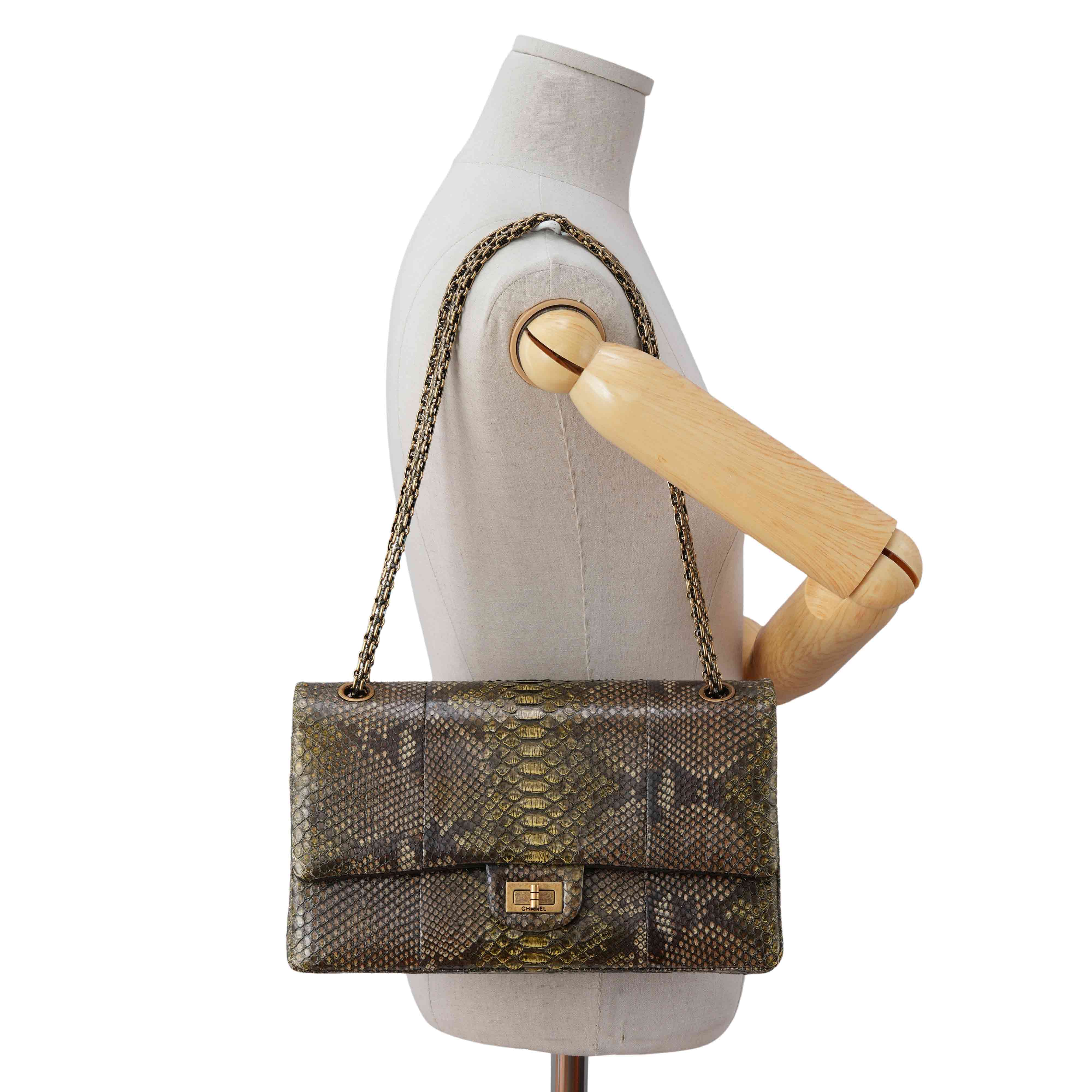 CHANEL(USED)샤넬 파이톤 2.55 빈티지 미듐 플랩백