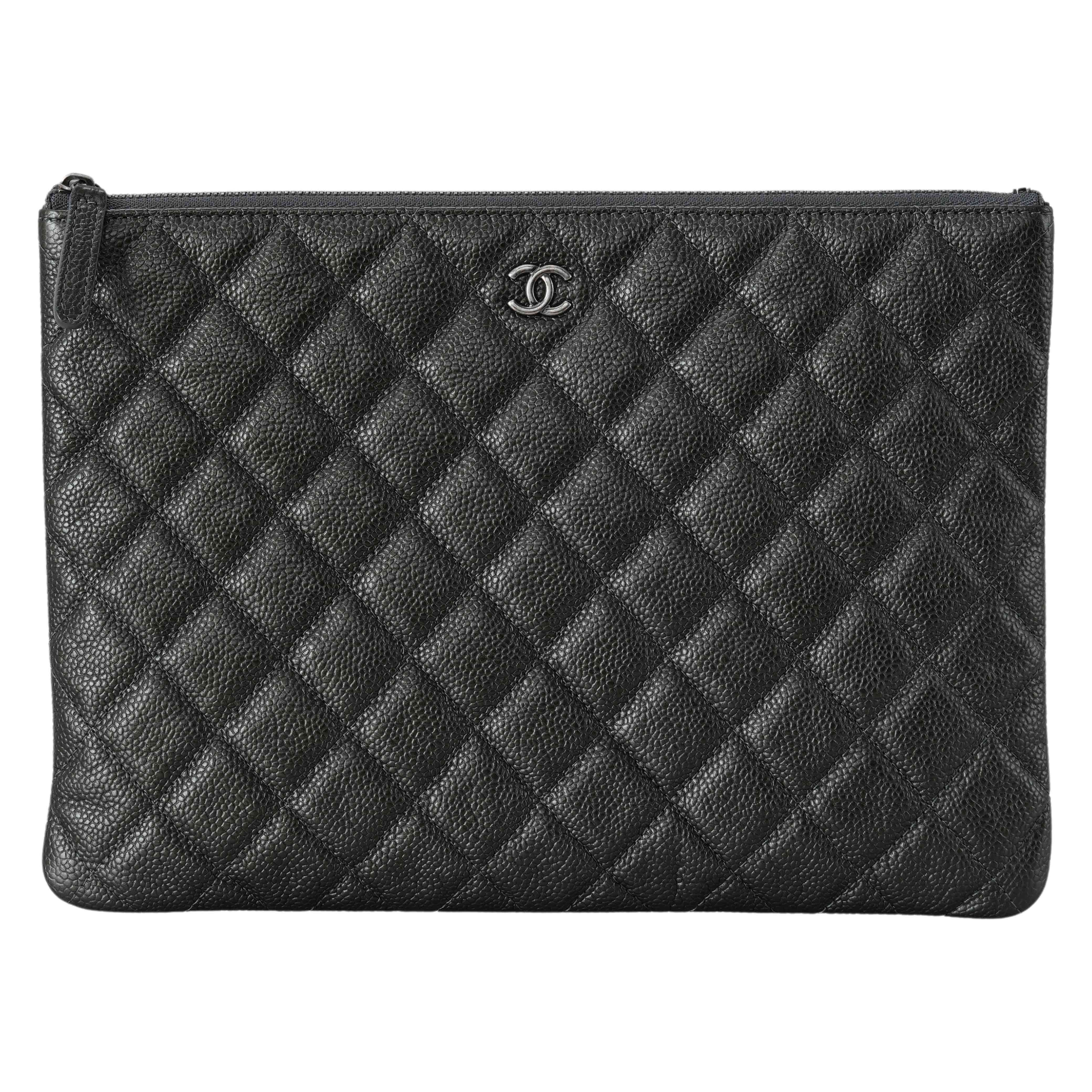CHANEL(USED)샤넬 클래식 캐비어 클러치 뉴미듐