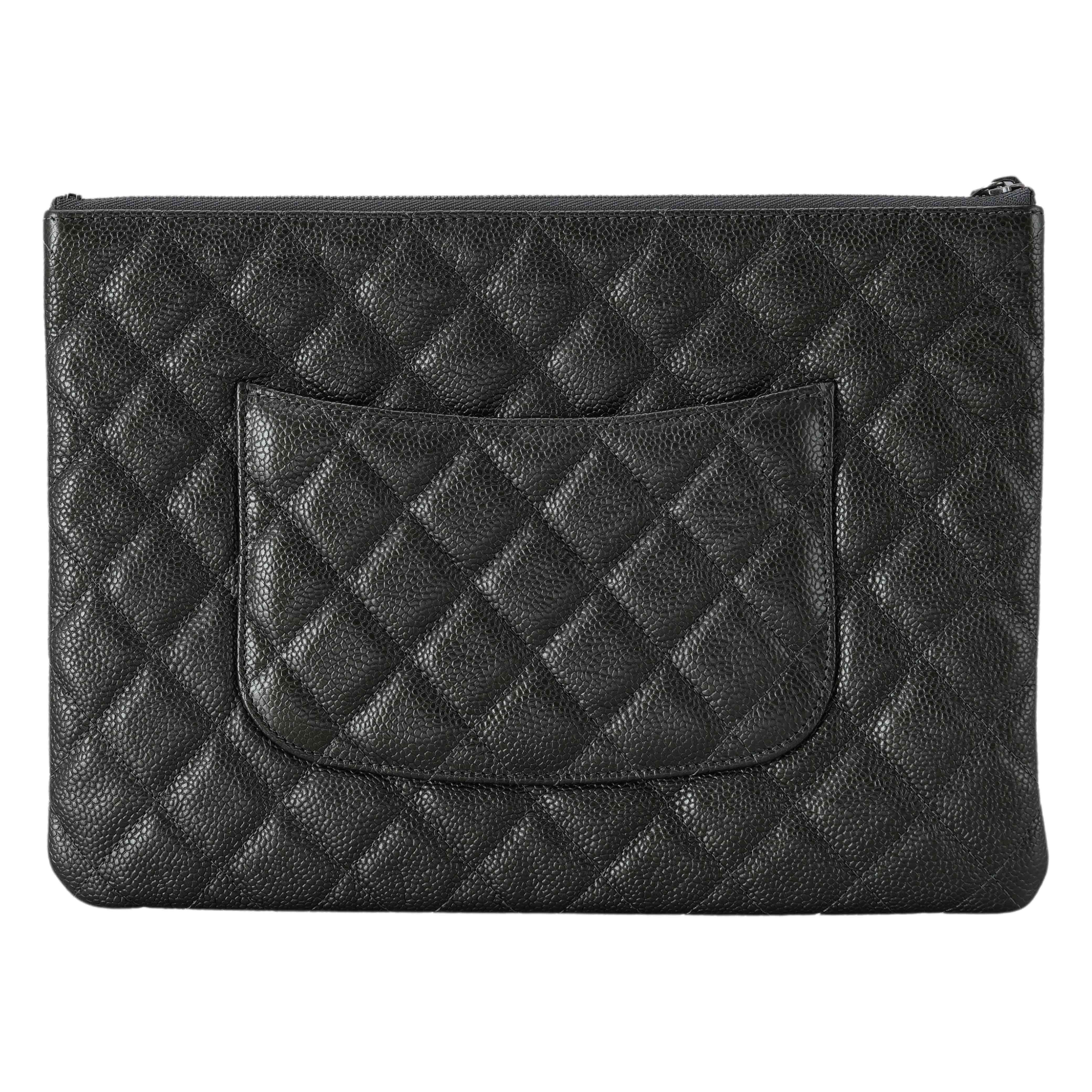 CHANEL(USED)샤넬 클래식 캐비어 클러치 뉴미듐