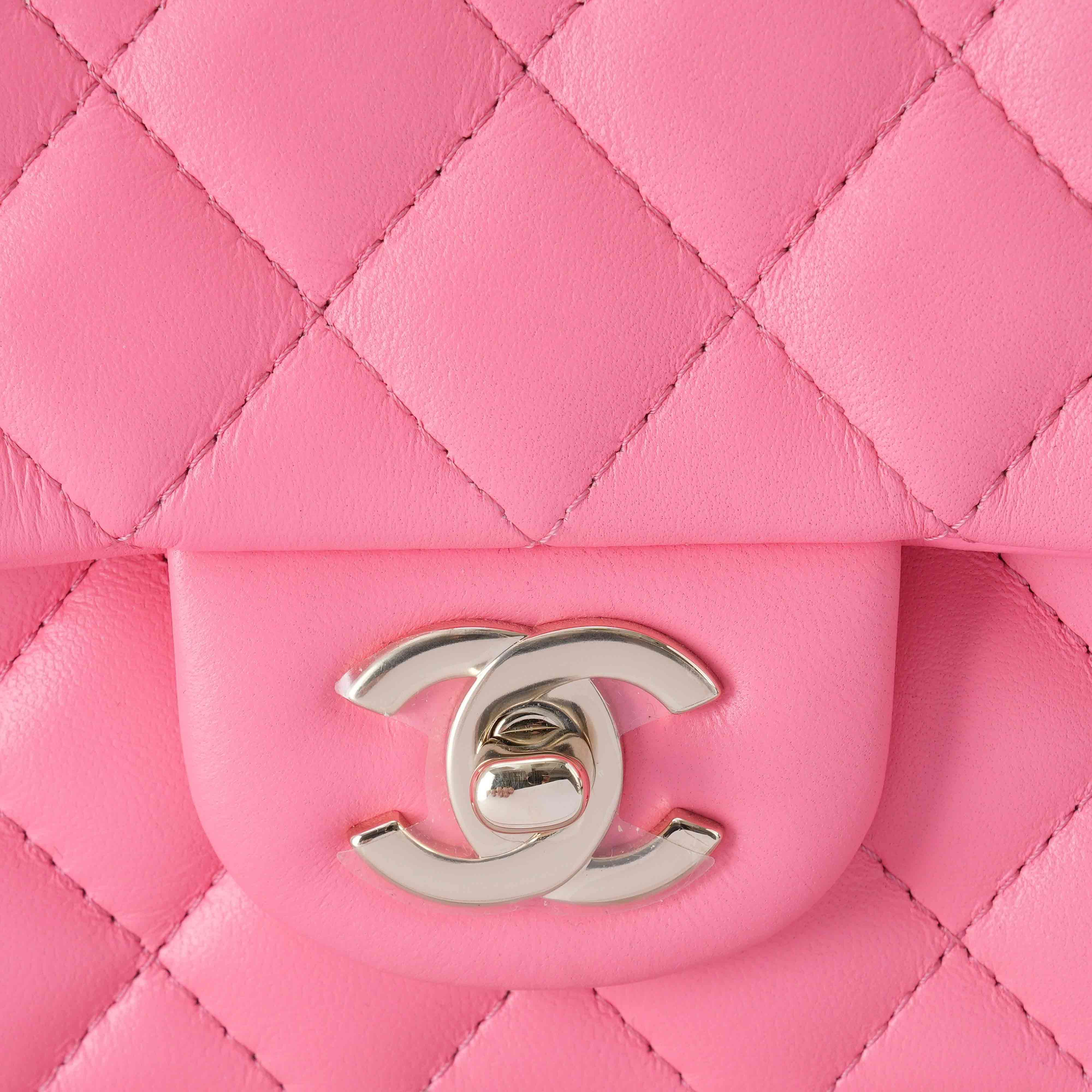 CHANEL(USED)샤넬 클래식 뉴미니 플랩백