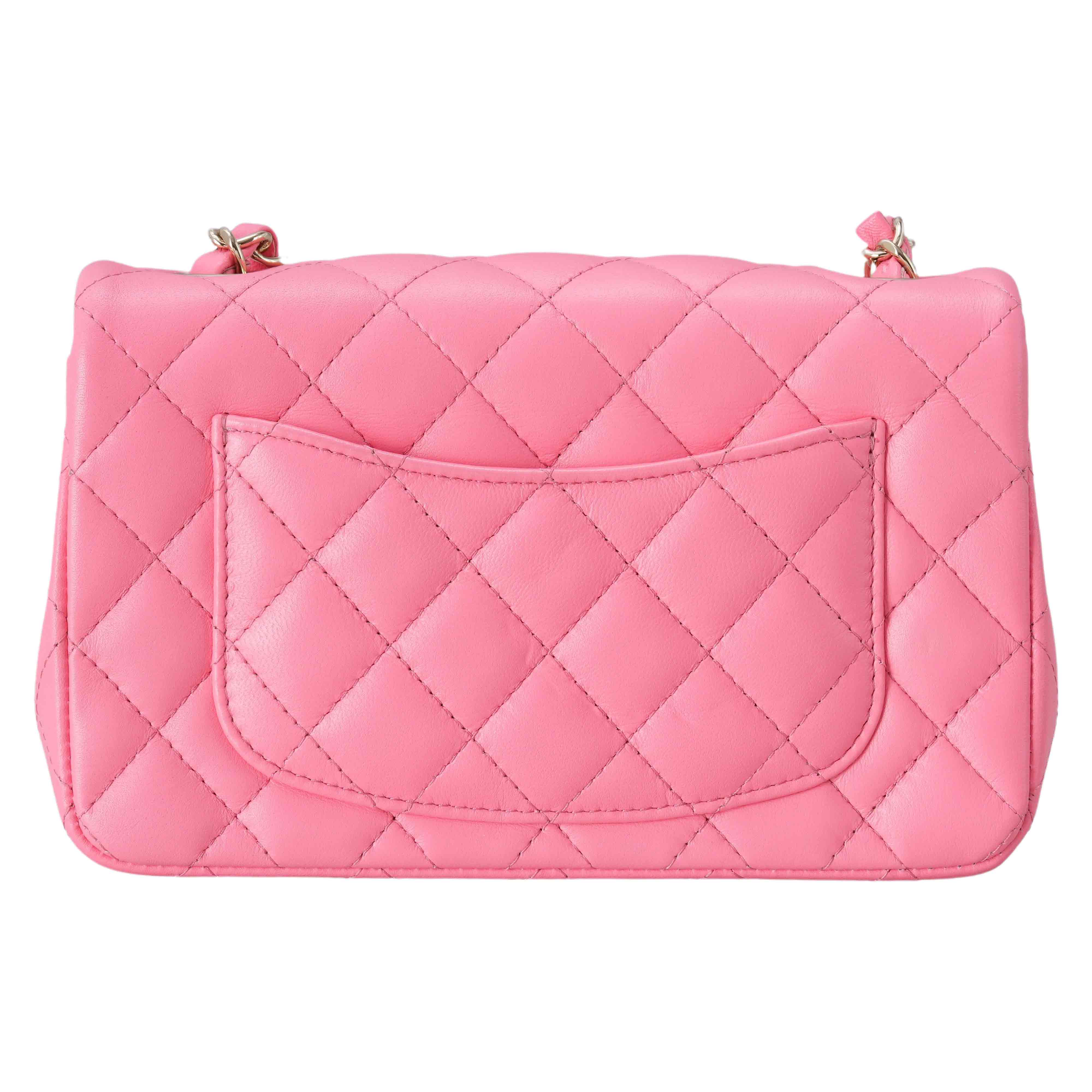 CHANEL(USED)샤넬 클래식 뉴미니 플랩백