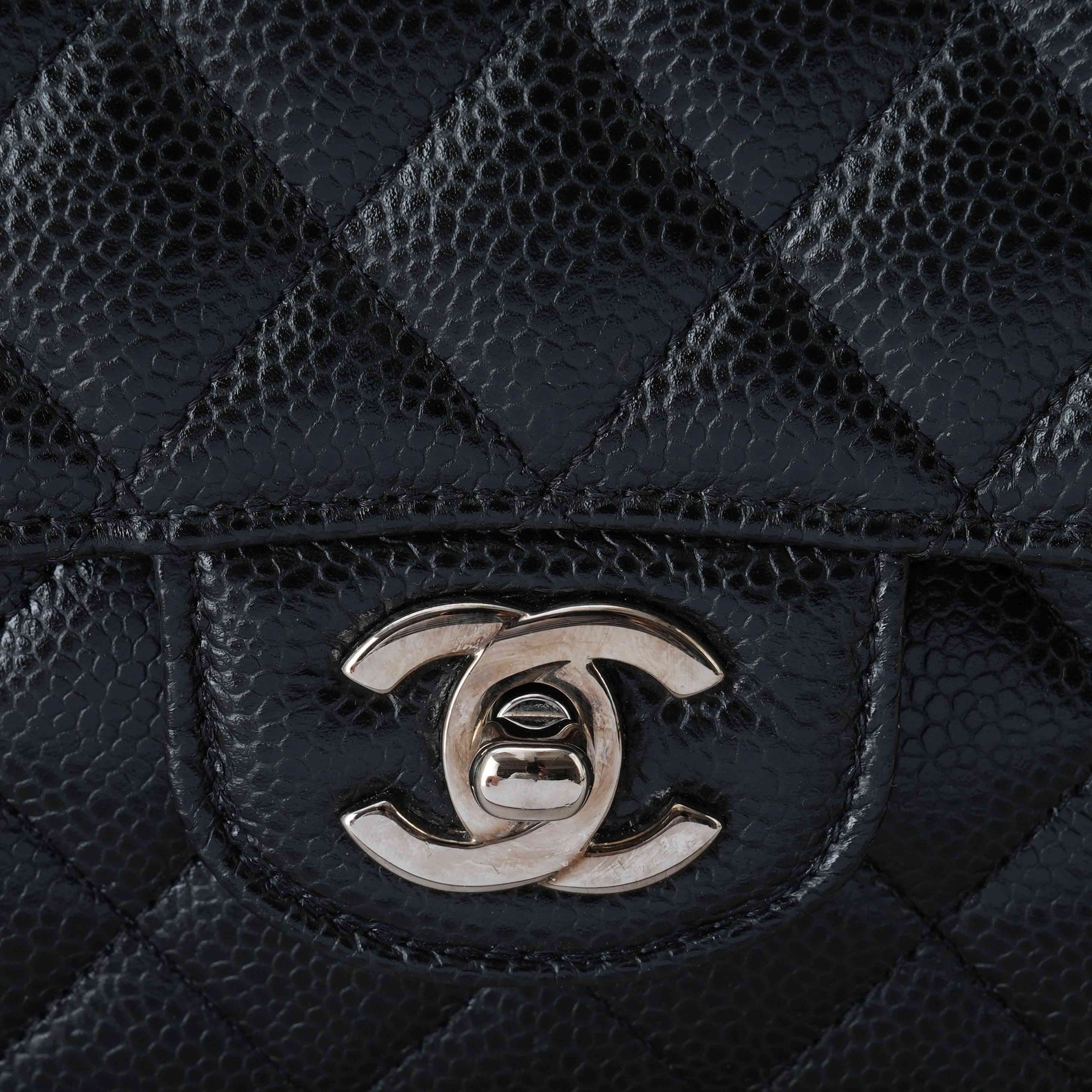 CHANEL(USED)샤넬 캐비어 클래식 미듐 플랩백